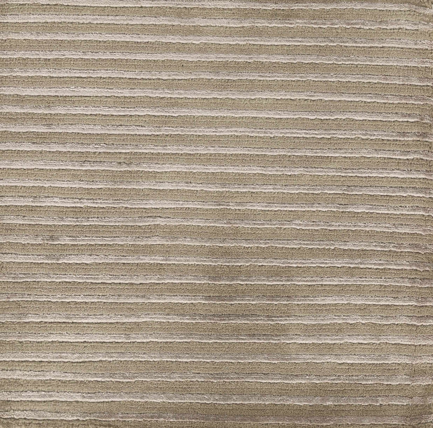 Mugal IN-1441 Hand Knotted Rug