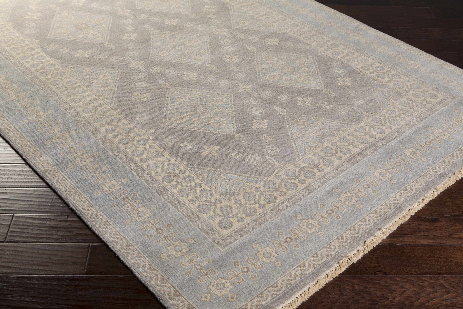 Jade JDE-3000 Hand Knotted Rug