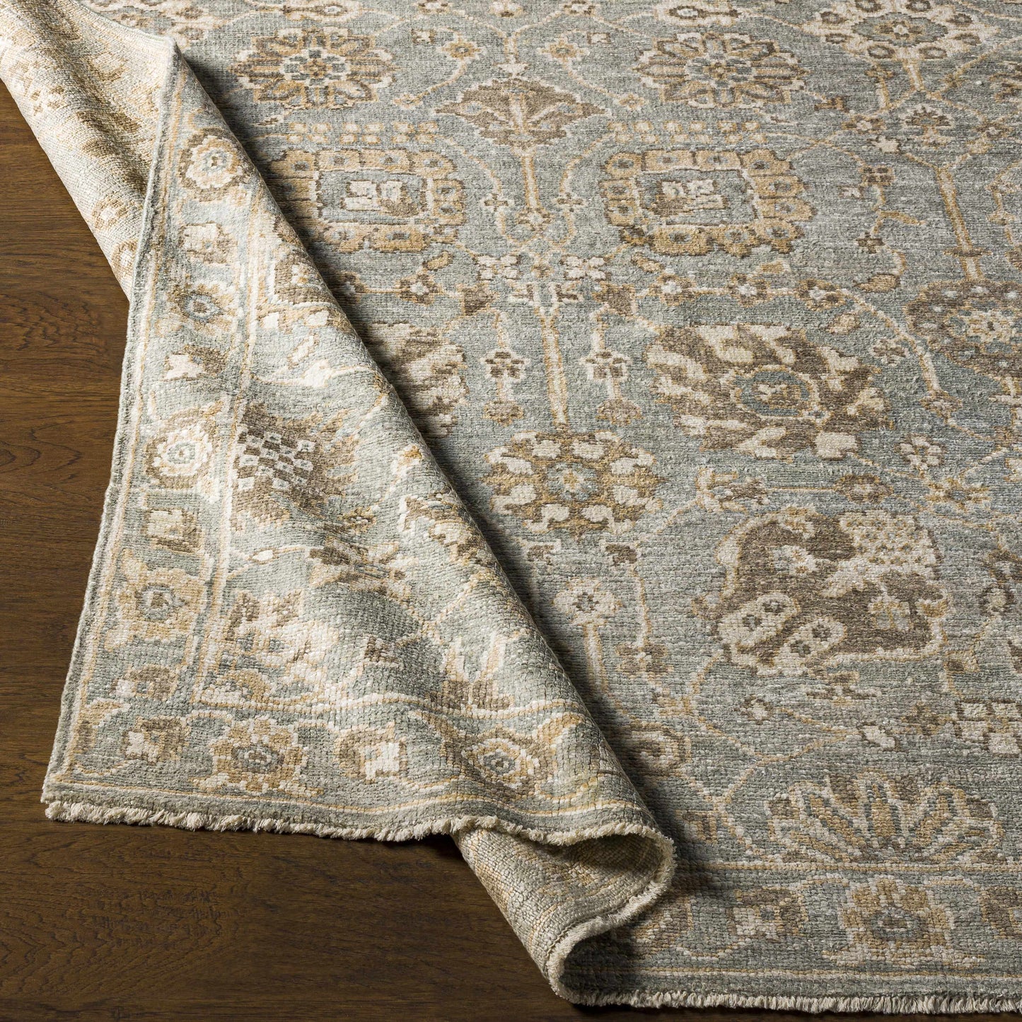 Royal RYL-2304 Hand Knotted Rug