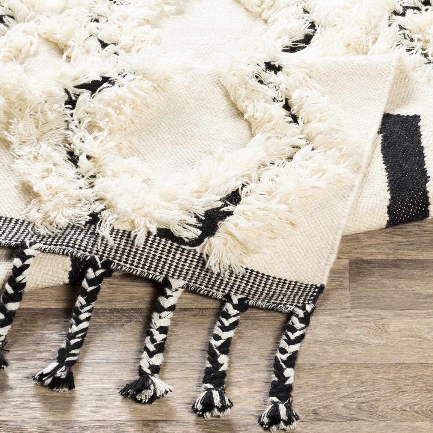 Apache APA-2300 Hand Woven Rug