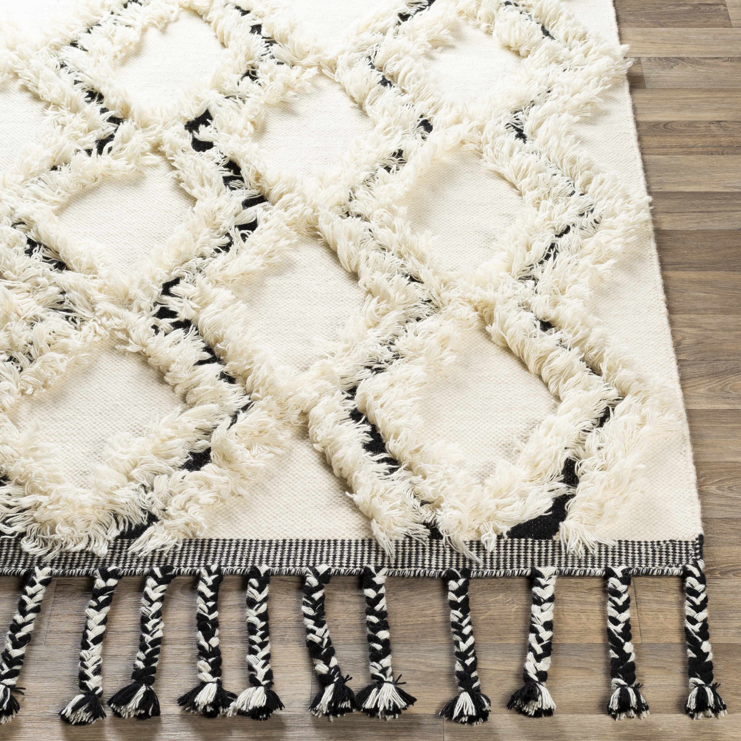 Apache APA-2300 Hand Woven Rug