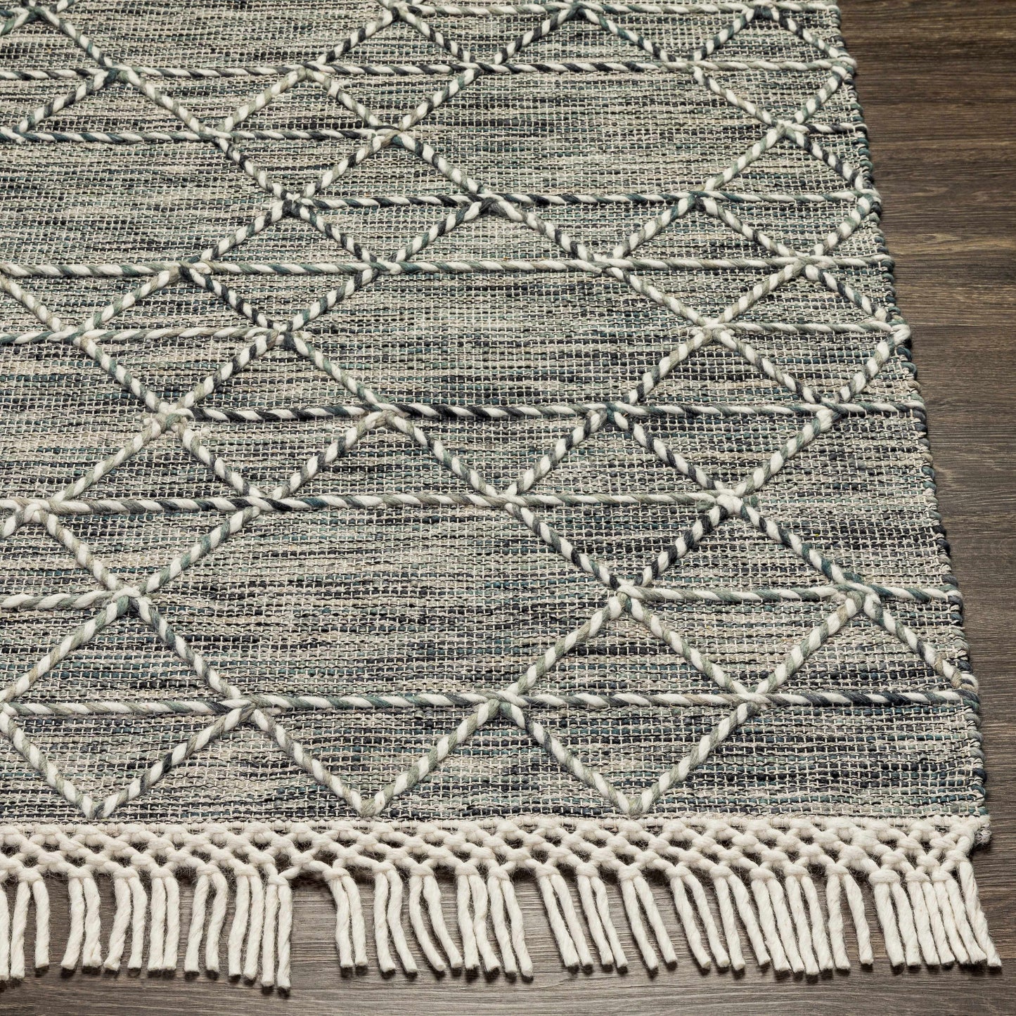 Lucia LCI-2300 Hand Woven Rug