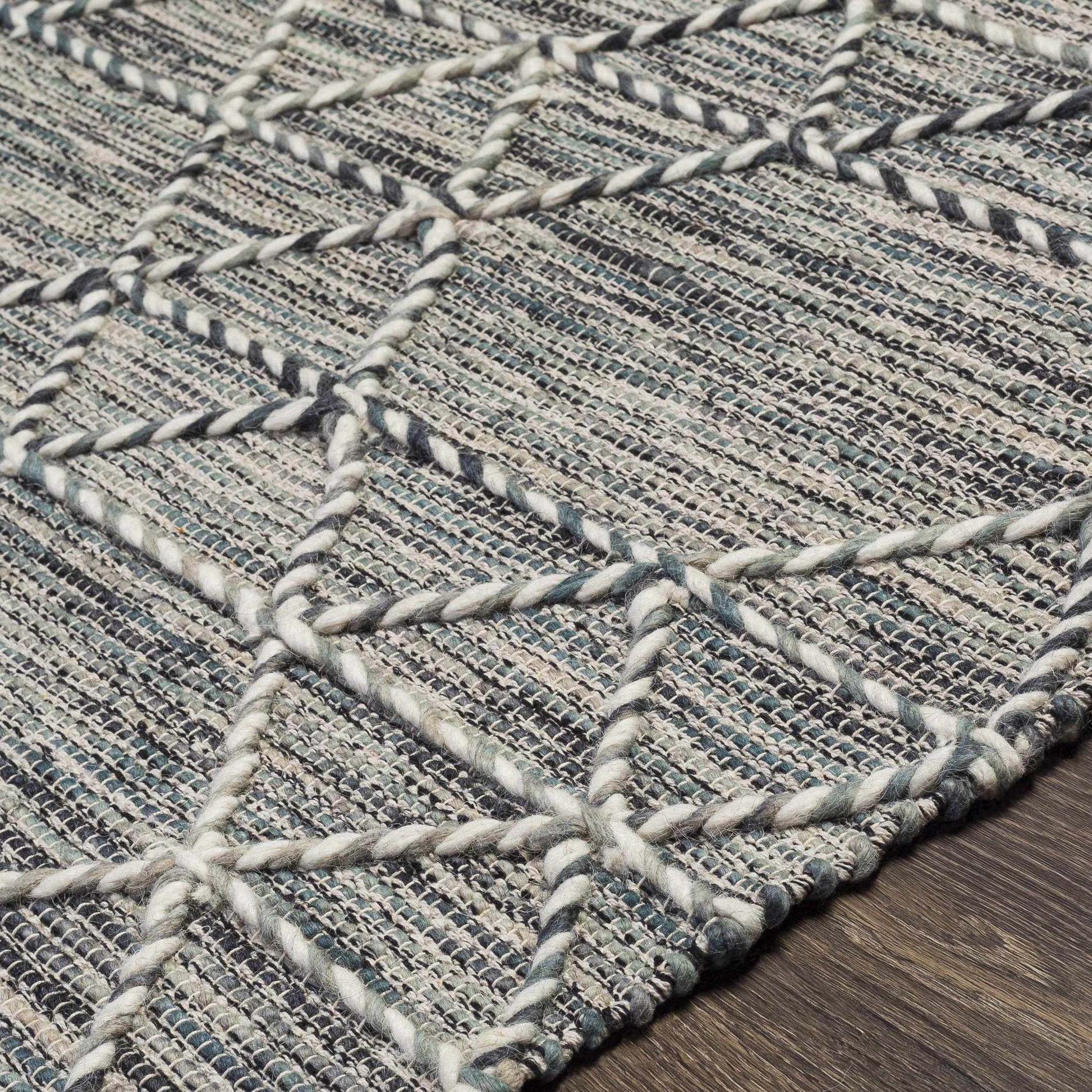 Lucia LCI-2300 Hand Woven Rug