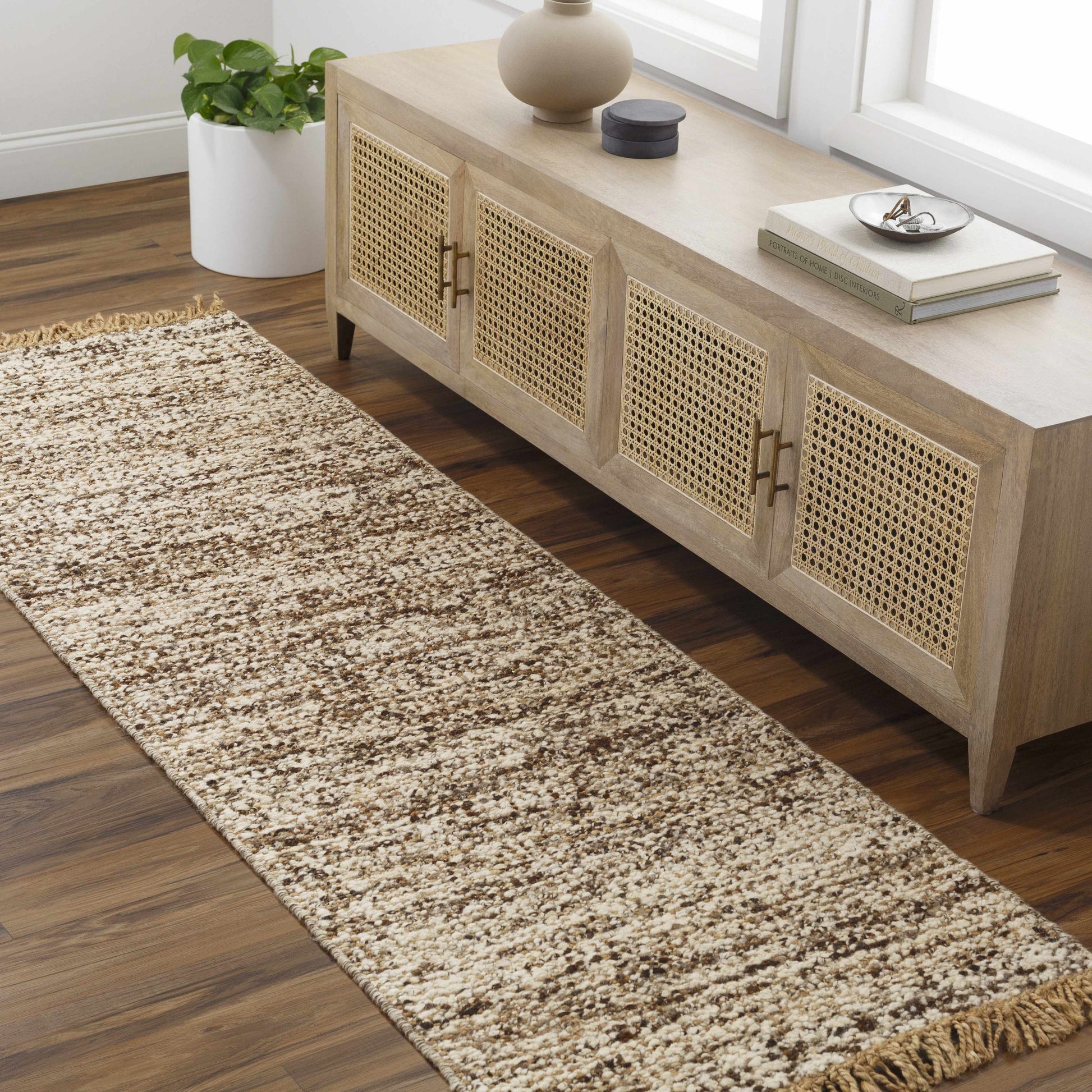 Aylin AYI-2301 Handmade Rug