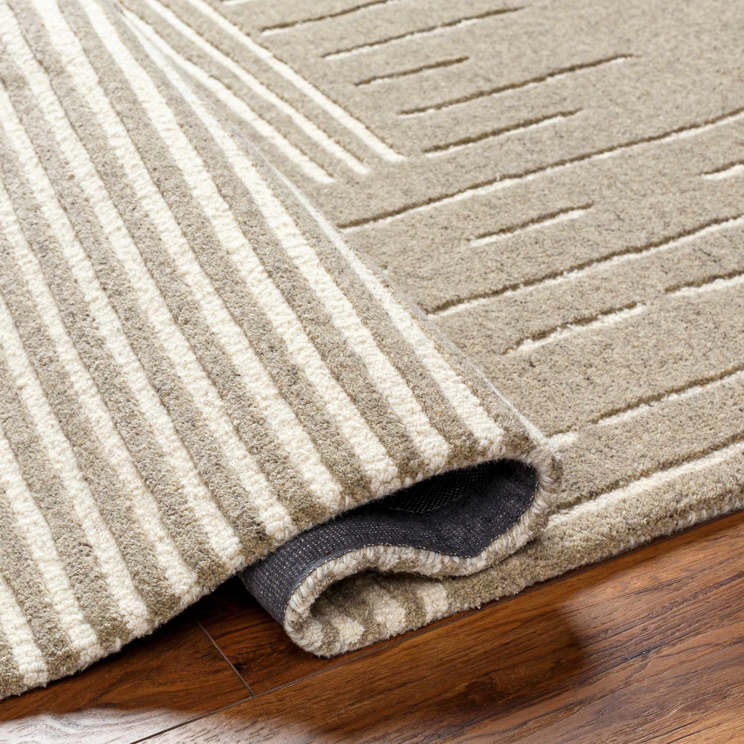 Brook BKO-2310 Hand Tufted Rug