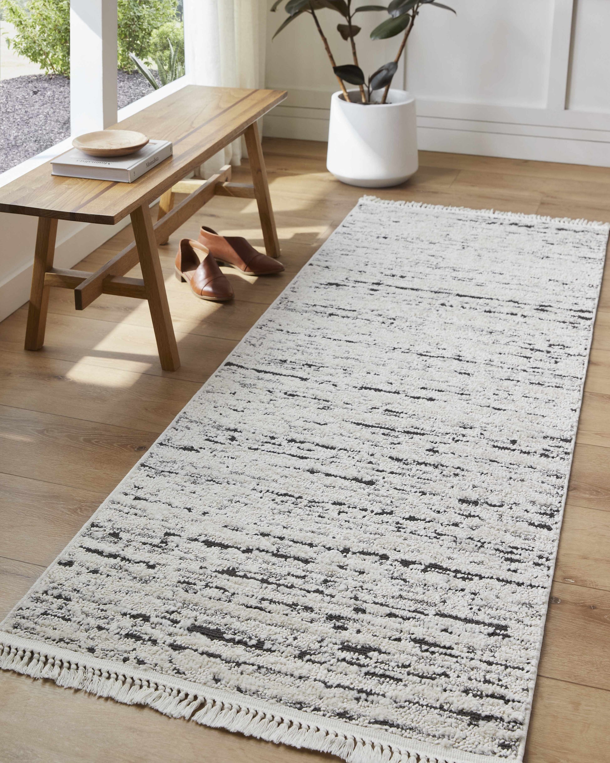 Berlin BLR-2301 Machine Woven Rug