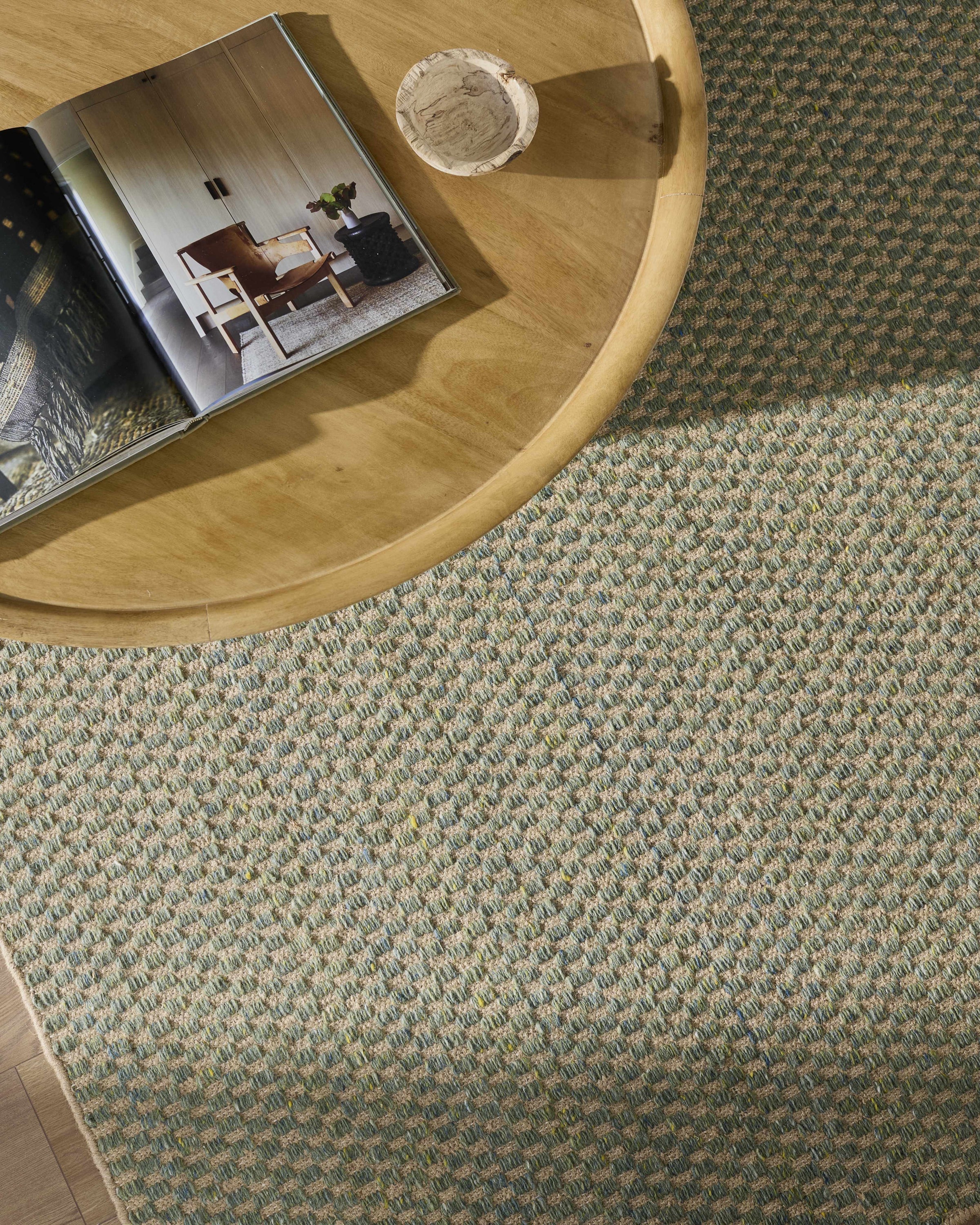 Furniture : AMIR-001,Rugs : BTO-2303
