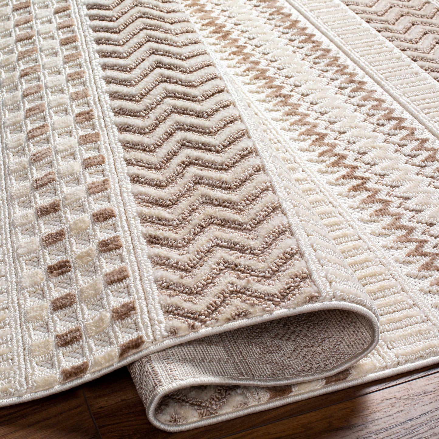 Broadway BWY-2302 Machine Woven Rug