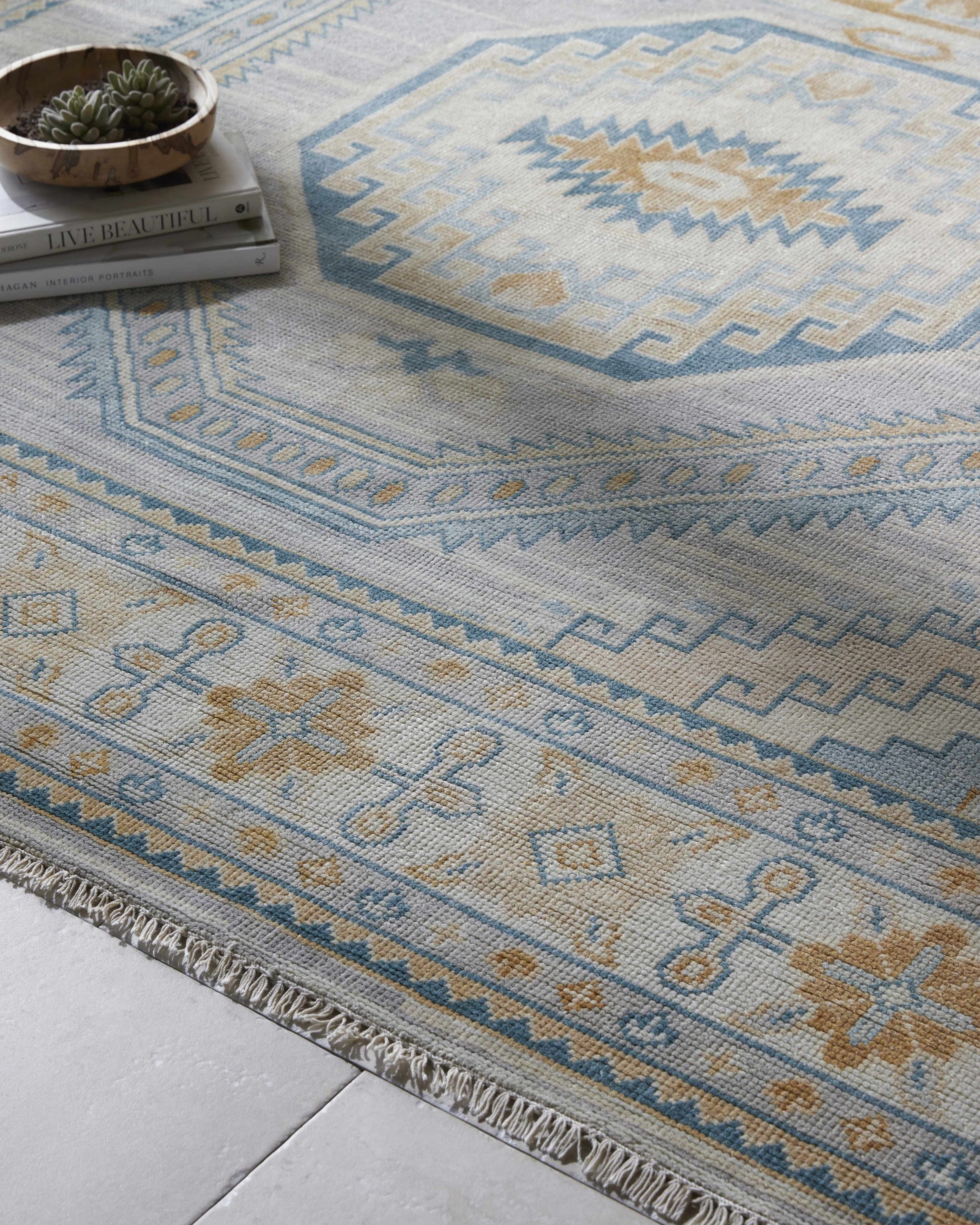 Bunyan BYN-2301 Handmade Rug