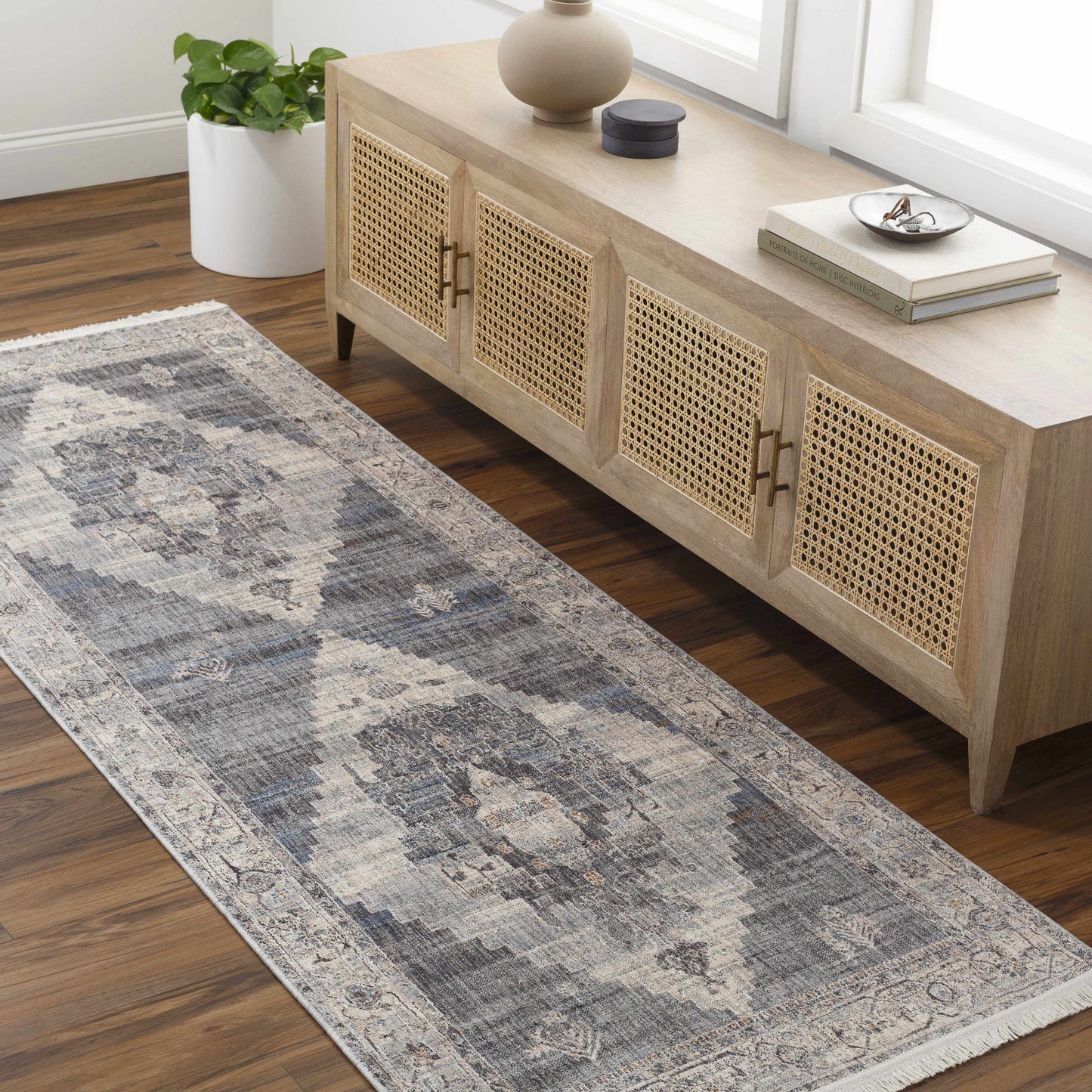 Chicago CHG-2314 Machine Woven Rug