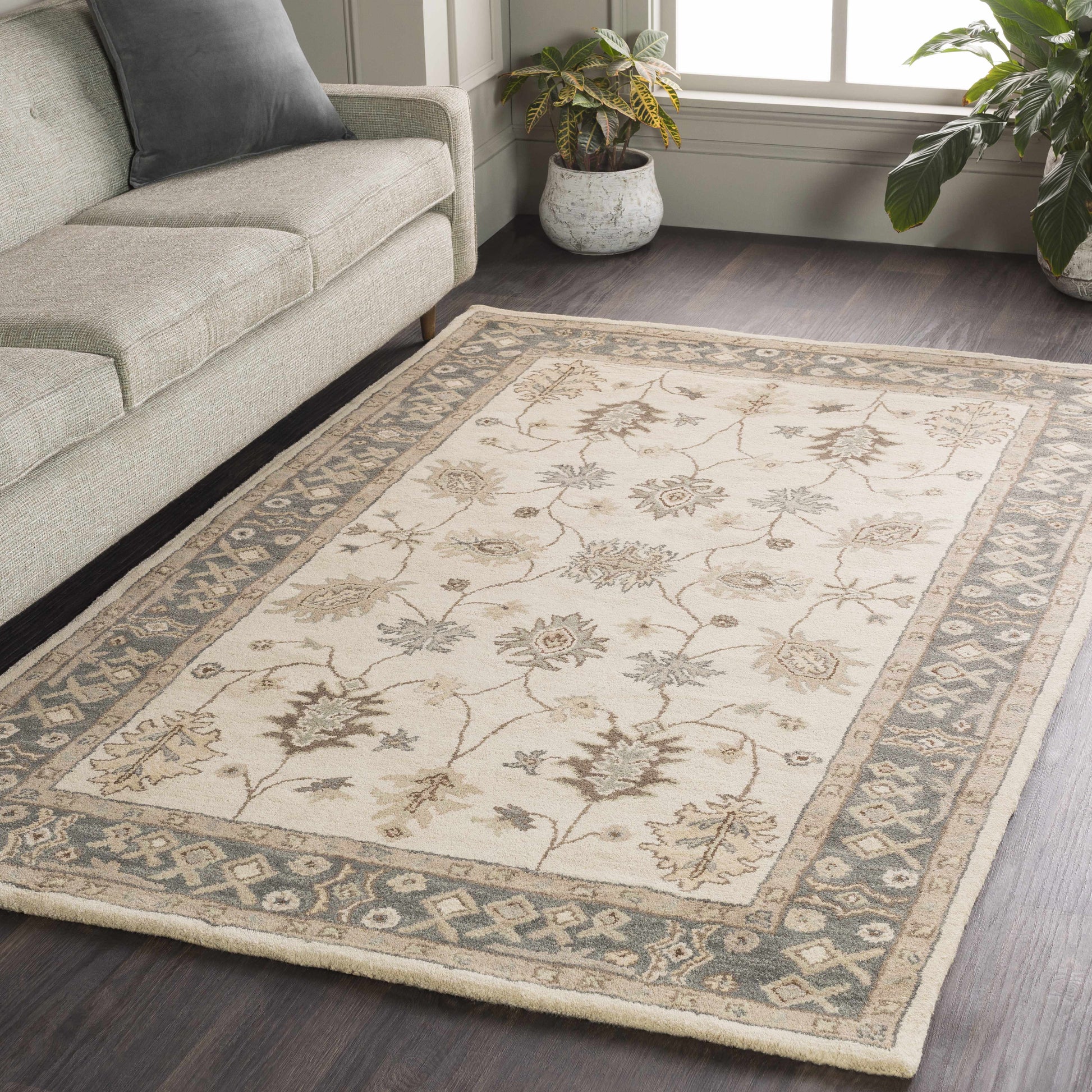 Middleton AWHR-2050 Hand Tufted Rug