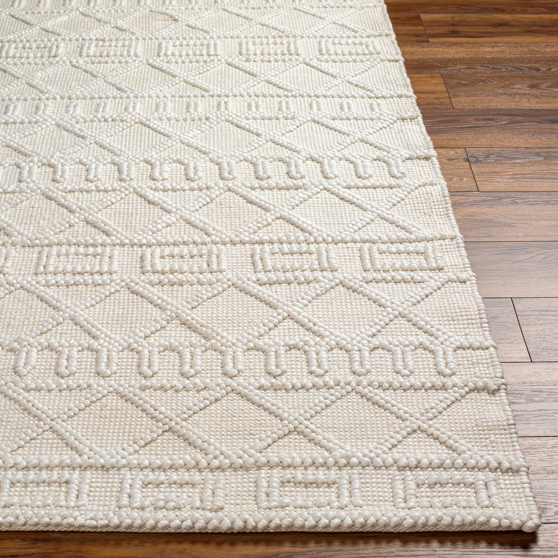 Daffodil DFF-2303 Hand Woven Rug
