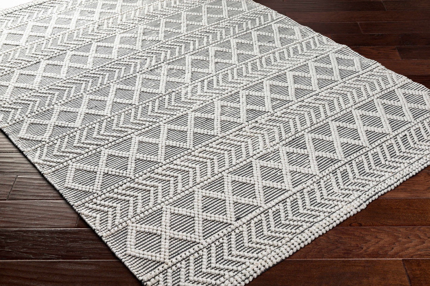 Daffodil DFF-2301 Hand Woven Rug
