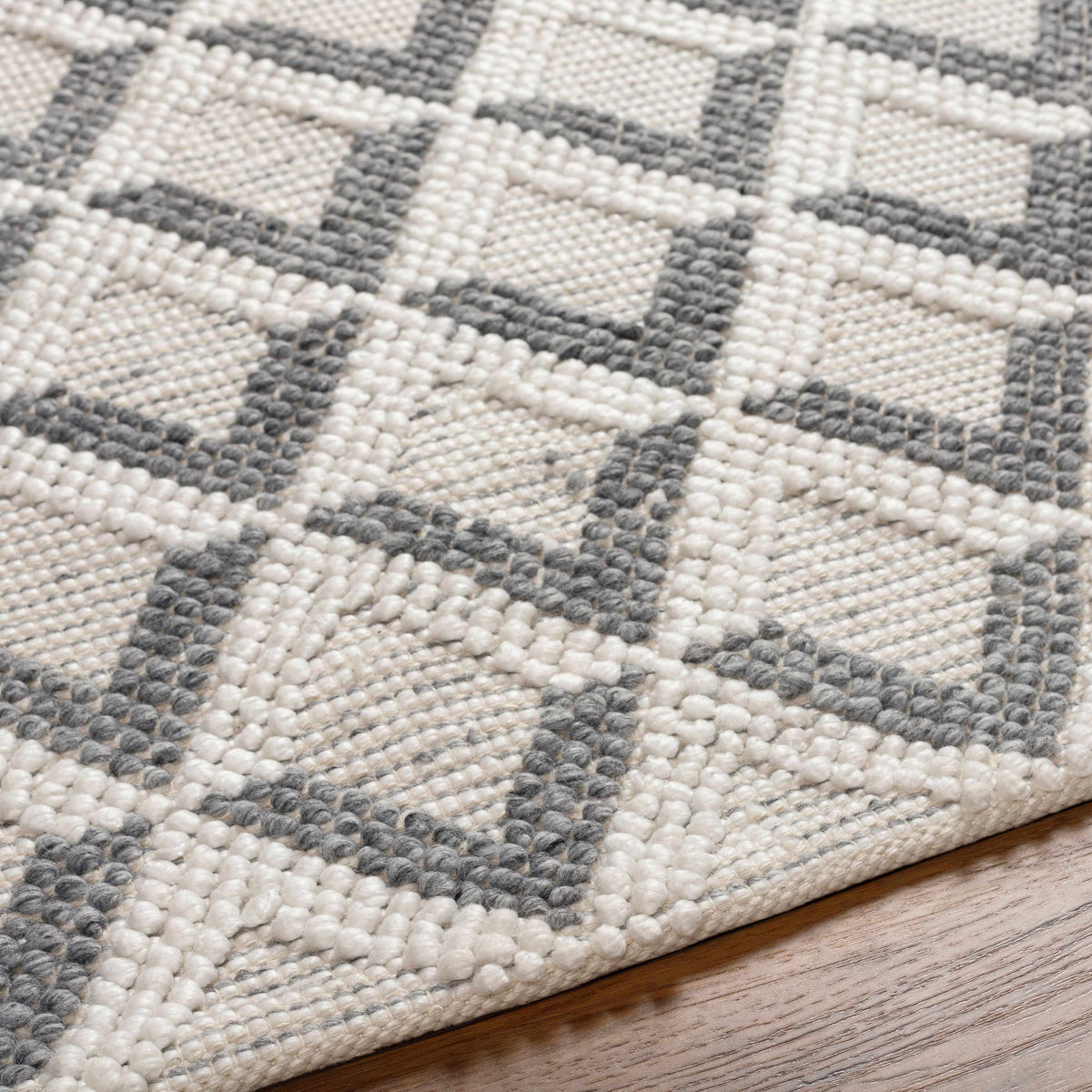Daffodil DFF-2304 Hand Woven Rug