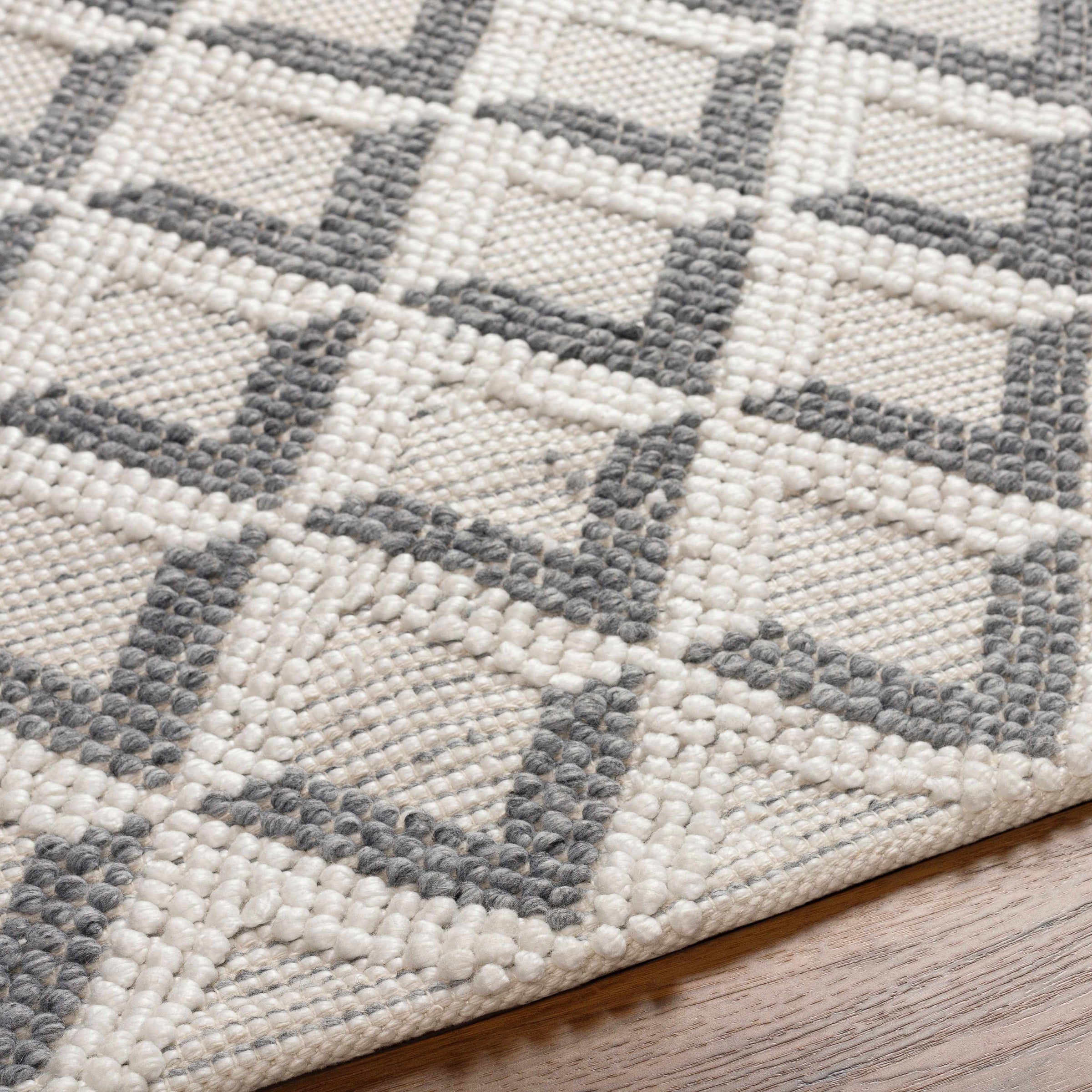 Daffodil DFF-2304 Hand Woven Rug