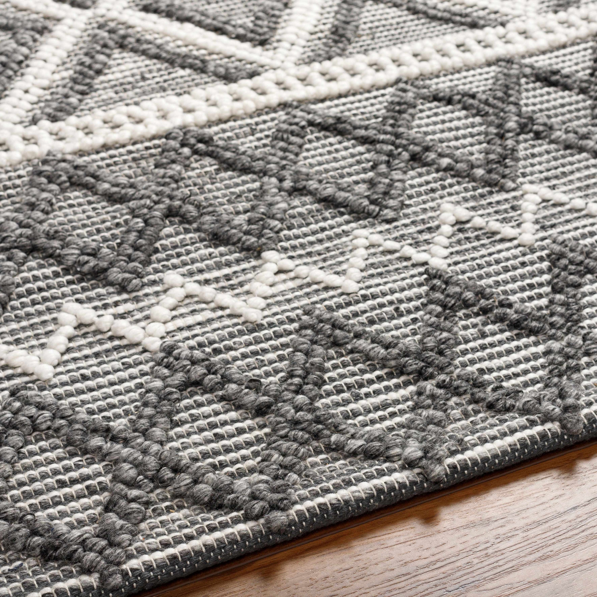 Daffodil DFF-2300 Hand Woven Rug