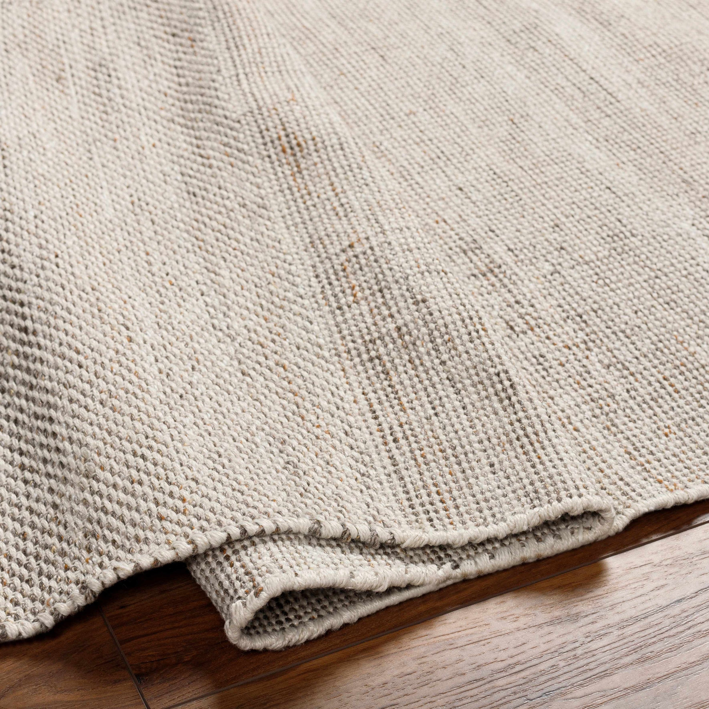 Esther EHR-2300 Handmade Rug