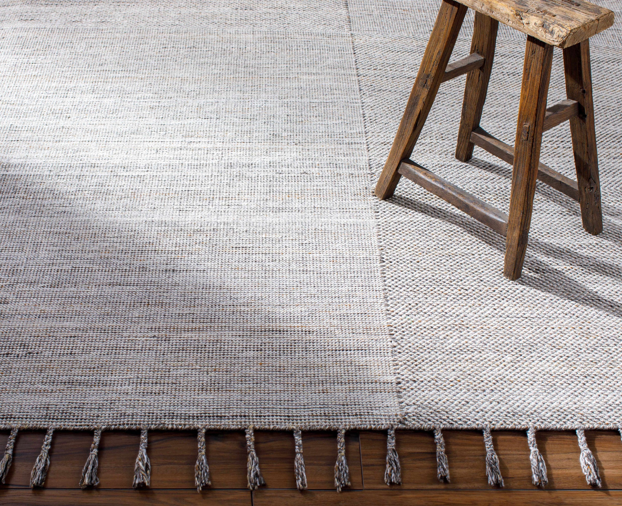 Esther EHR-2302 Hand Woven Rug