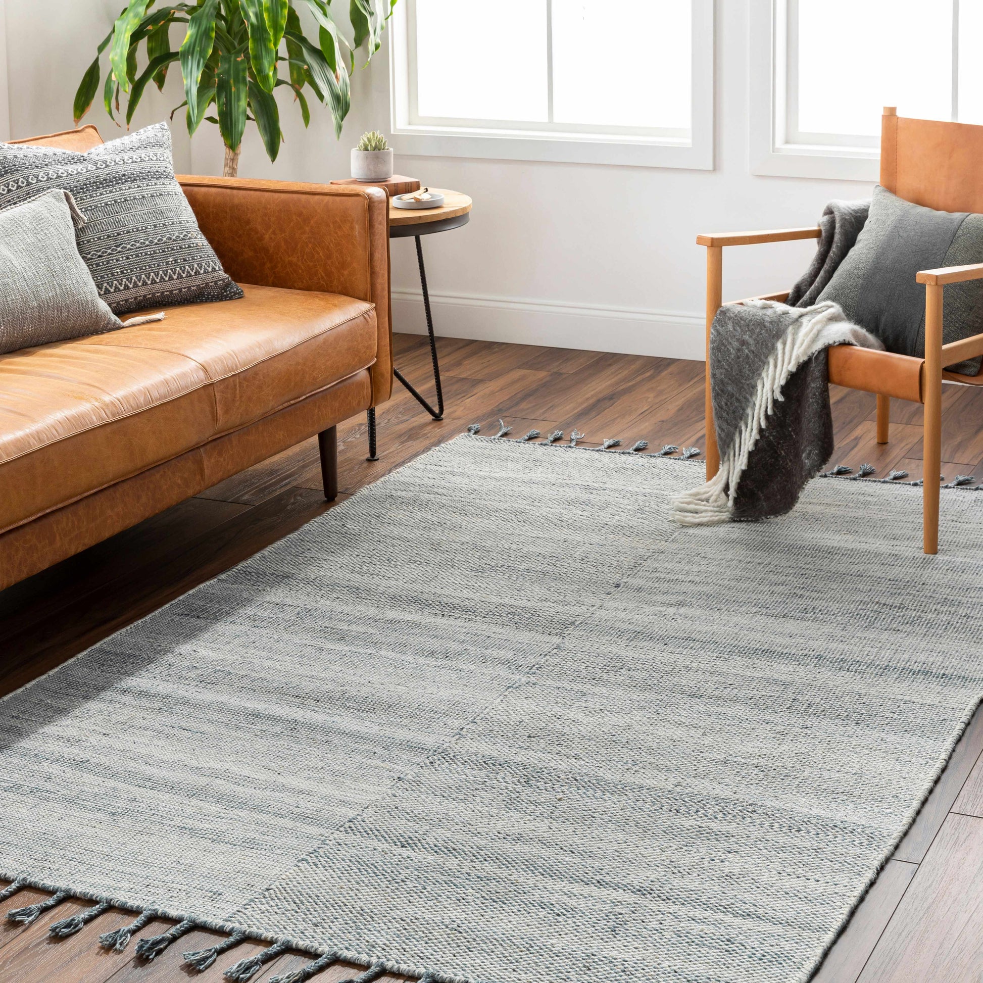 Esther EHR-2304 Handmade Rug