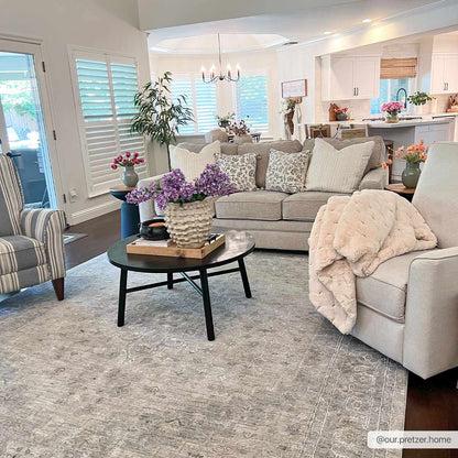 Avant Garde AVT-2302 Machine Woven Rug