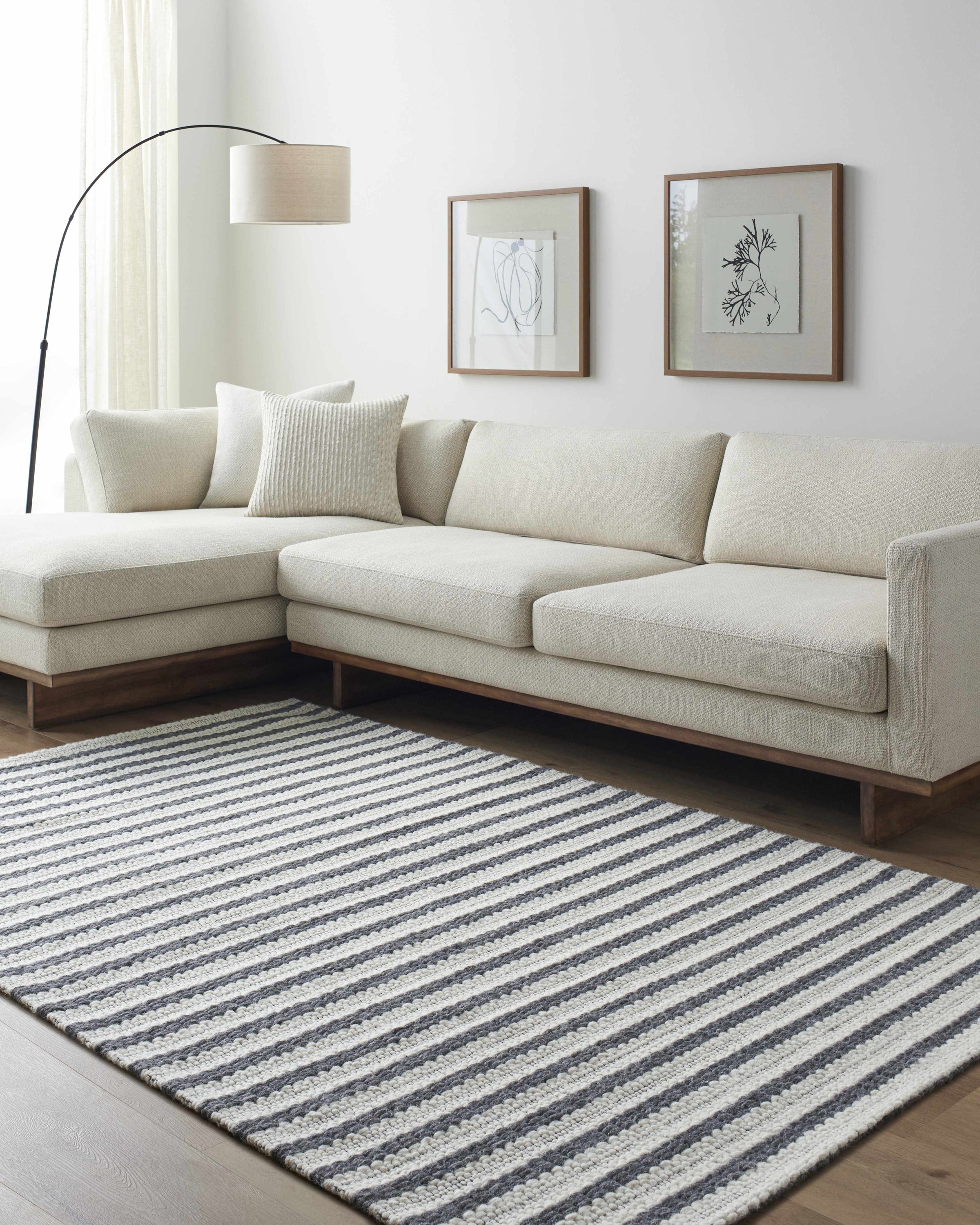 Empoli EPO-2302 Hand Woven Rug