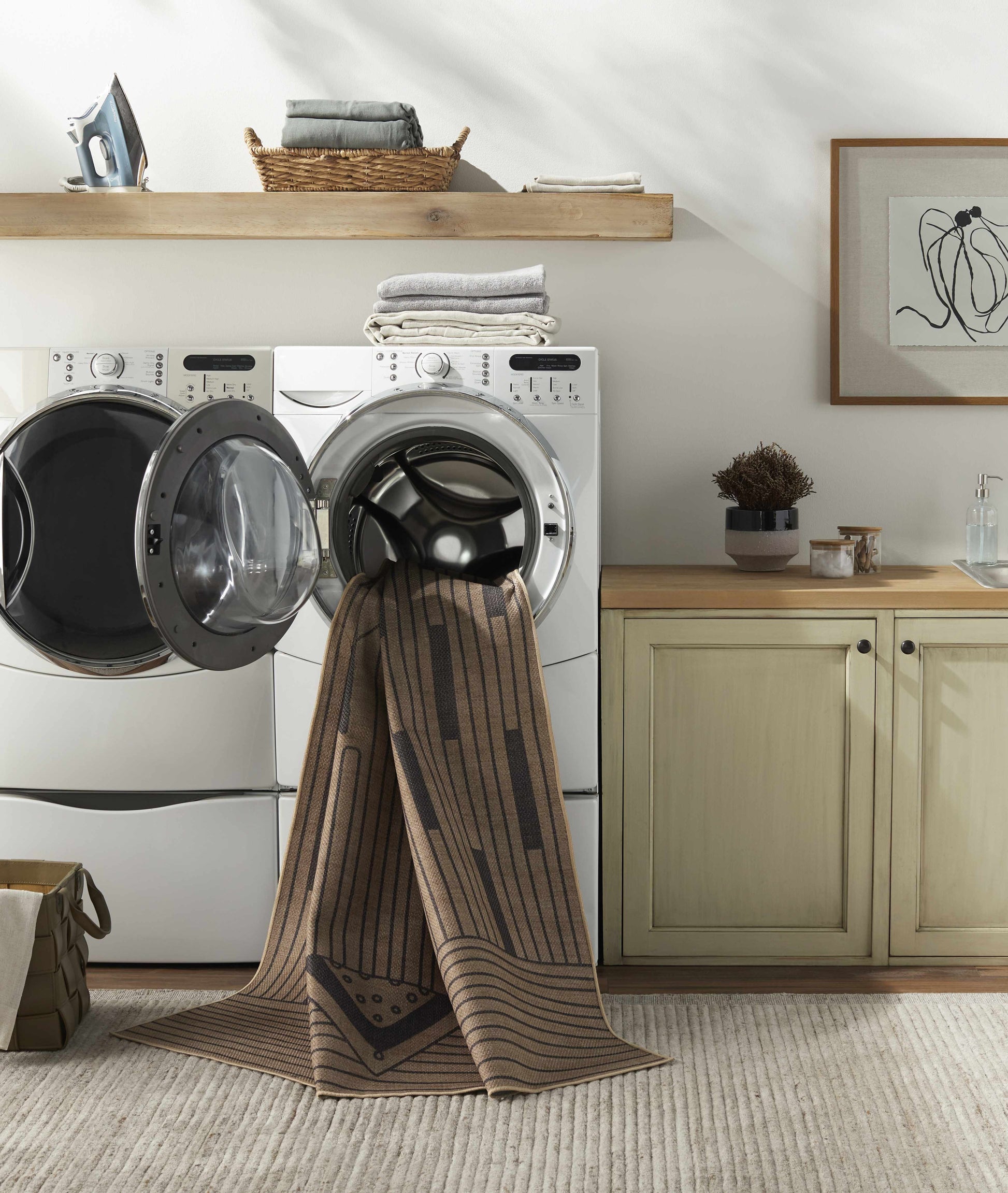 Ez Jute EZT-2302 Machine Woven Rug