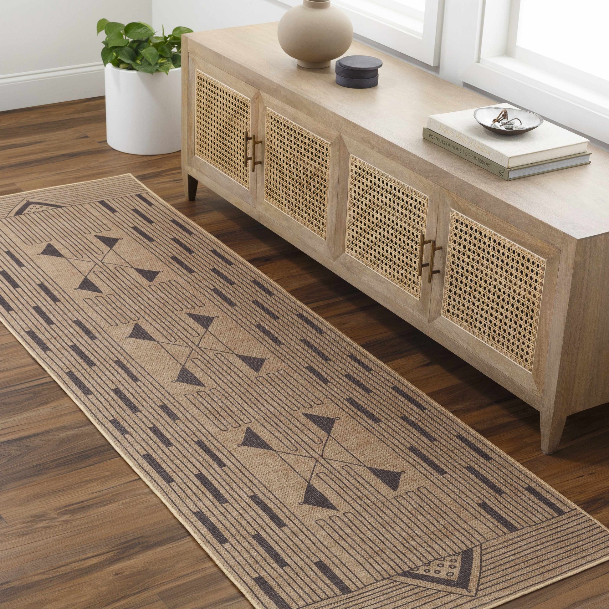Ez Jute EZT-2302 Machine Woven Rug