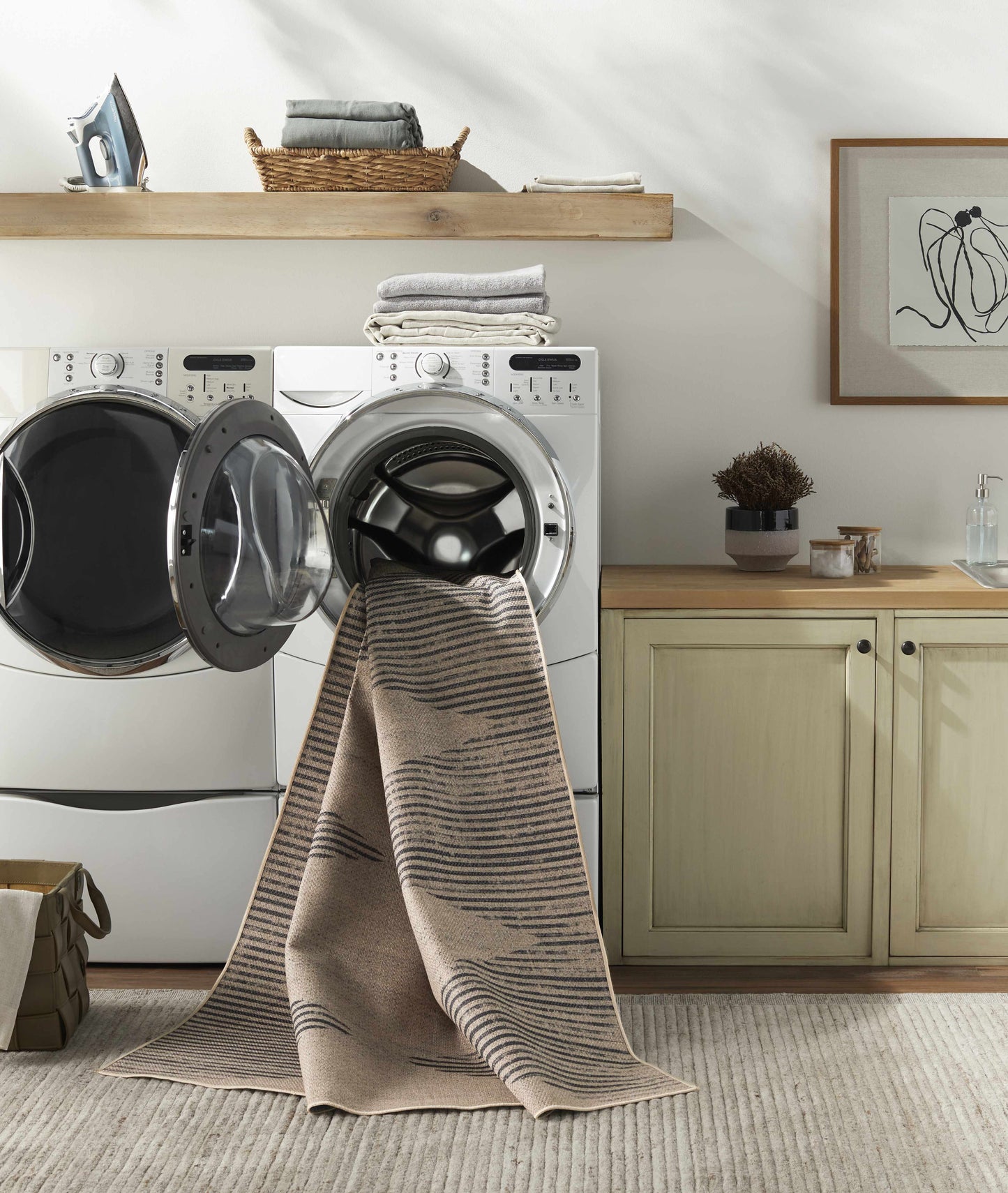 Ez Jute EZT-2310 Machine Woven Rug