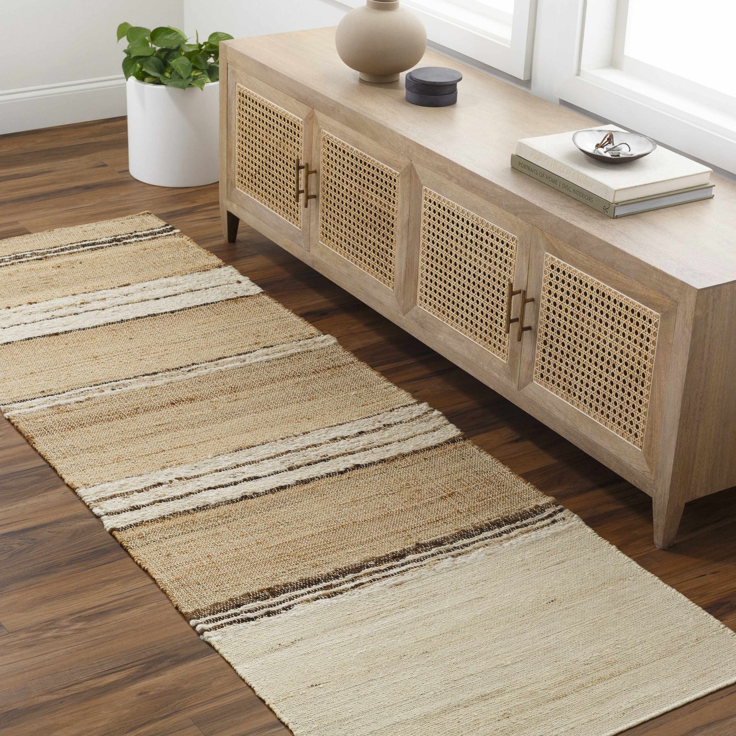 Geneva GNV-2308 Hand Woven Rug