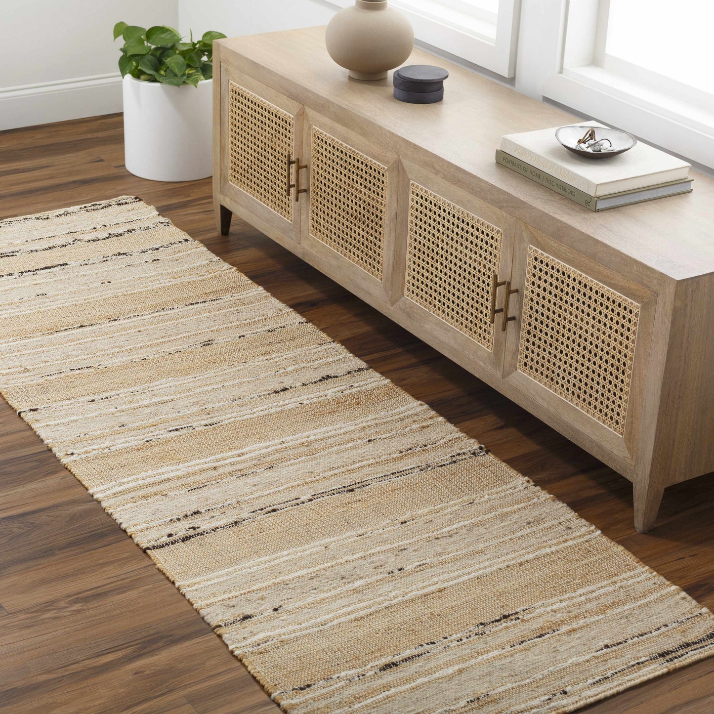 Geneva GNV-2305 Handmade Rug