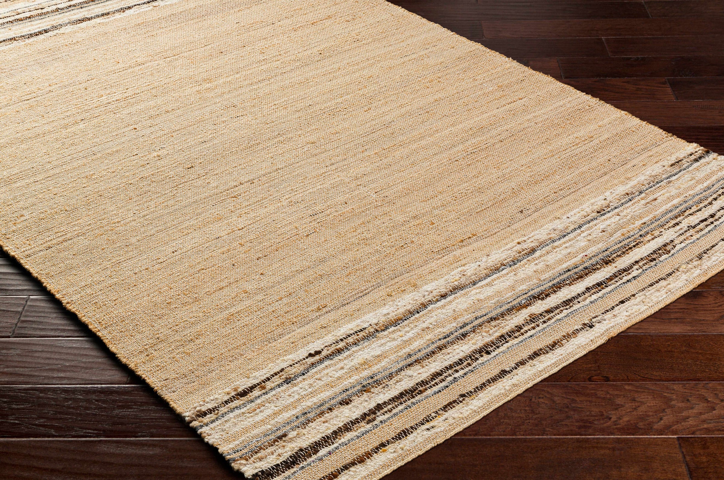 Geneva GNV-2300 Hand Woven Rug