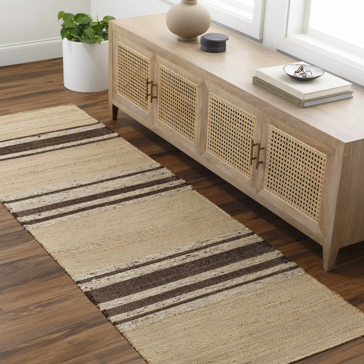 Rugs : GNV-2306