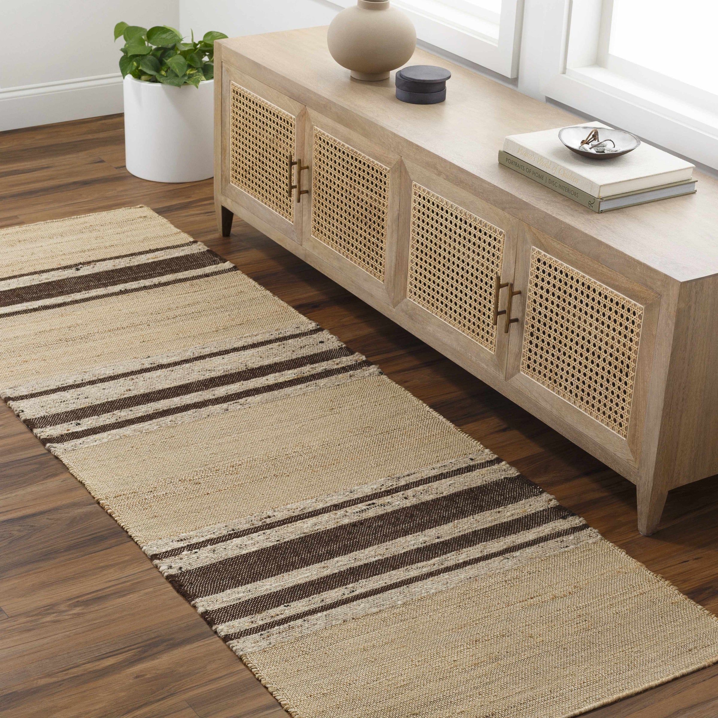 Rugs : GNV-2306