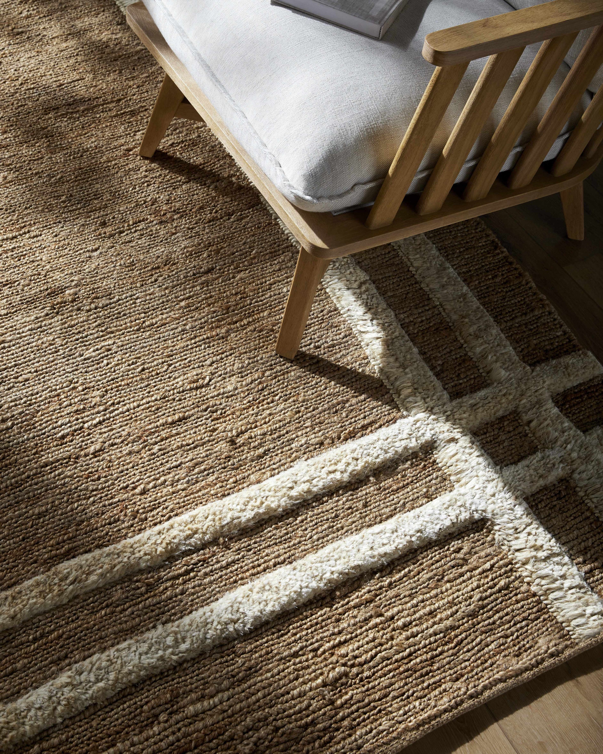 Hadley HDE-2302 Hand Woven Rug