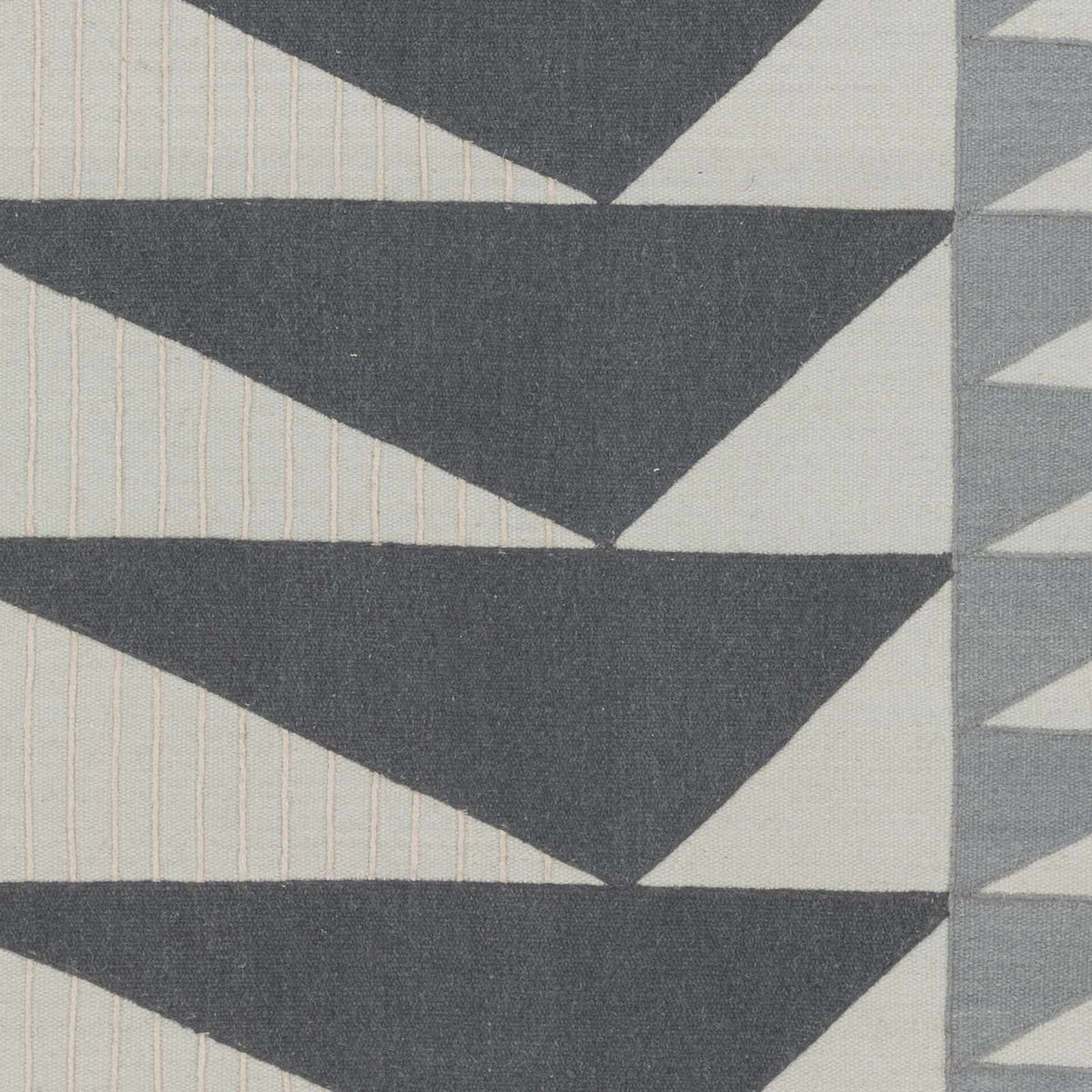 Renata RNA-1000 Hand Woven Rug