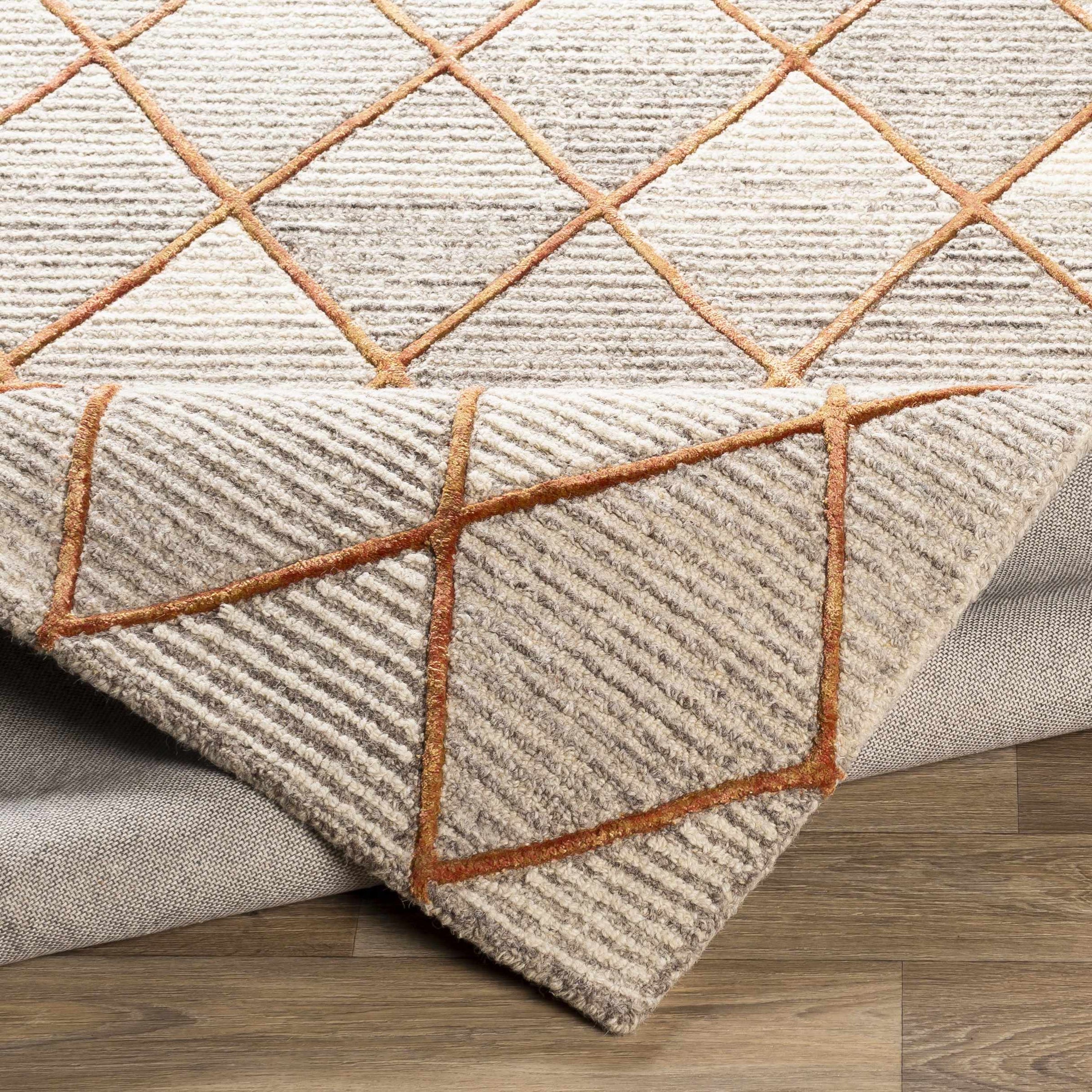 Eaton EAT-2305 Hand Tufted Rug