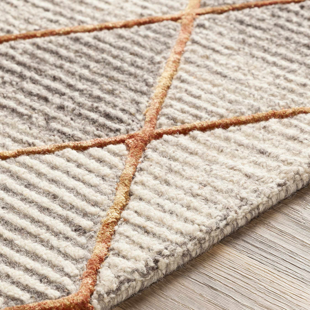 Eaton EAT-2305 Hand Tufted Rug