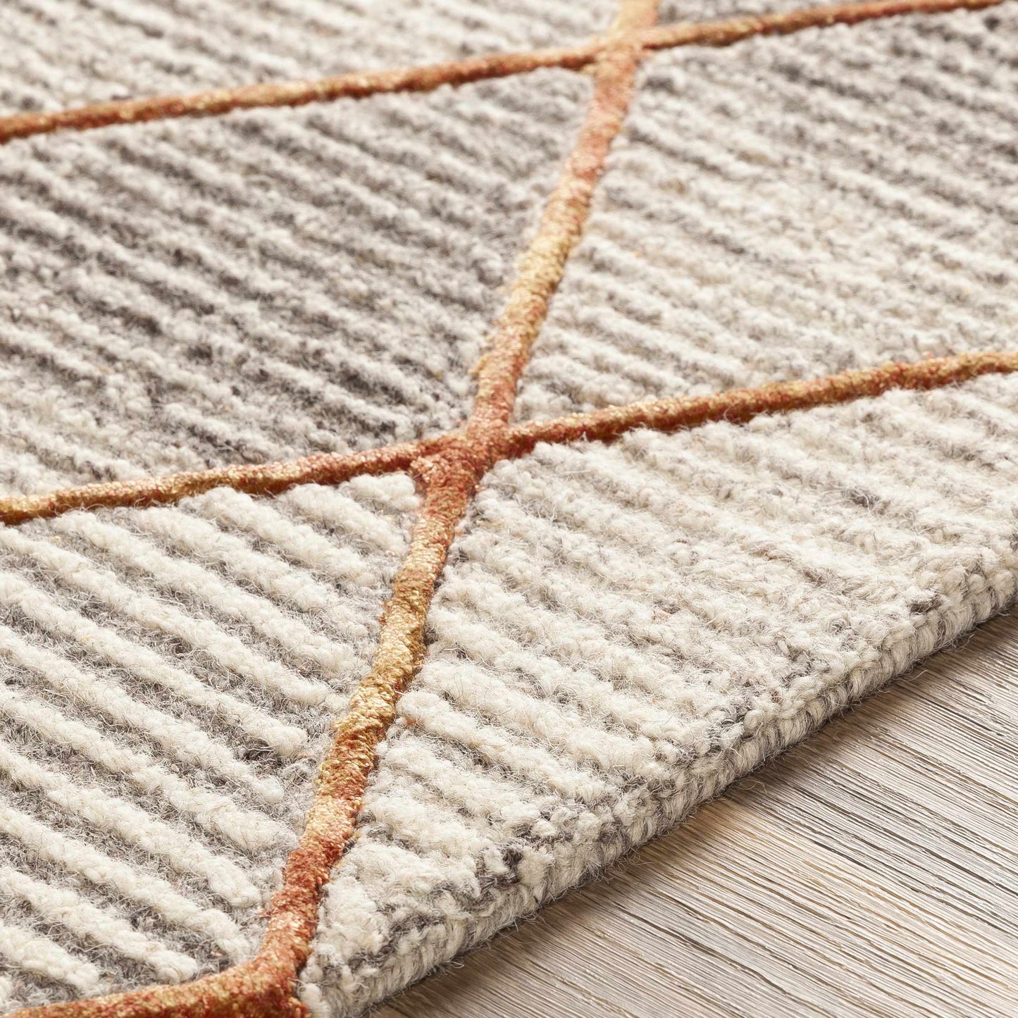 Eaton EAT-2305 Hand Tufted Rug