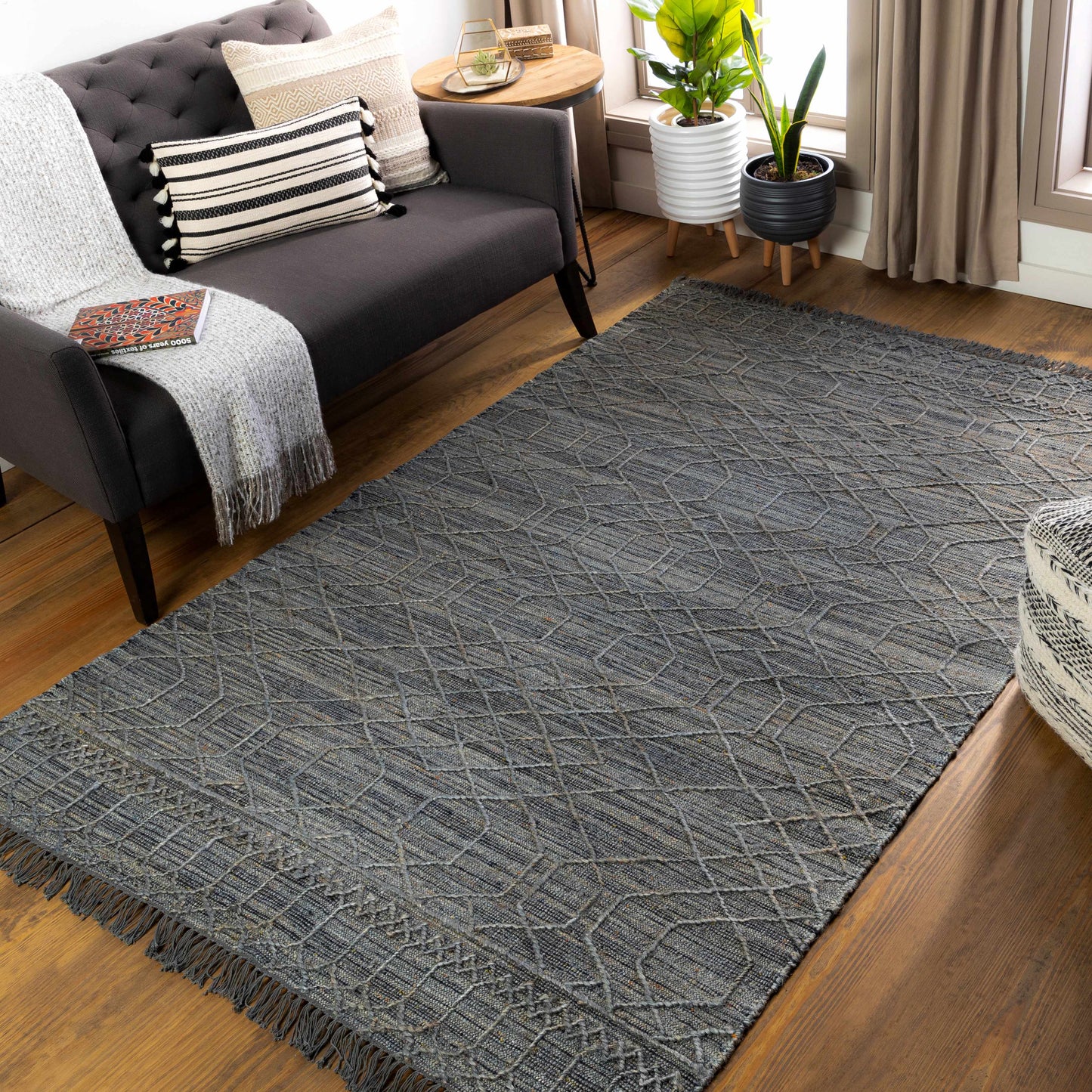 Watford WTF-2304 Hand Woven Rug