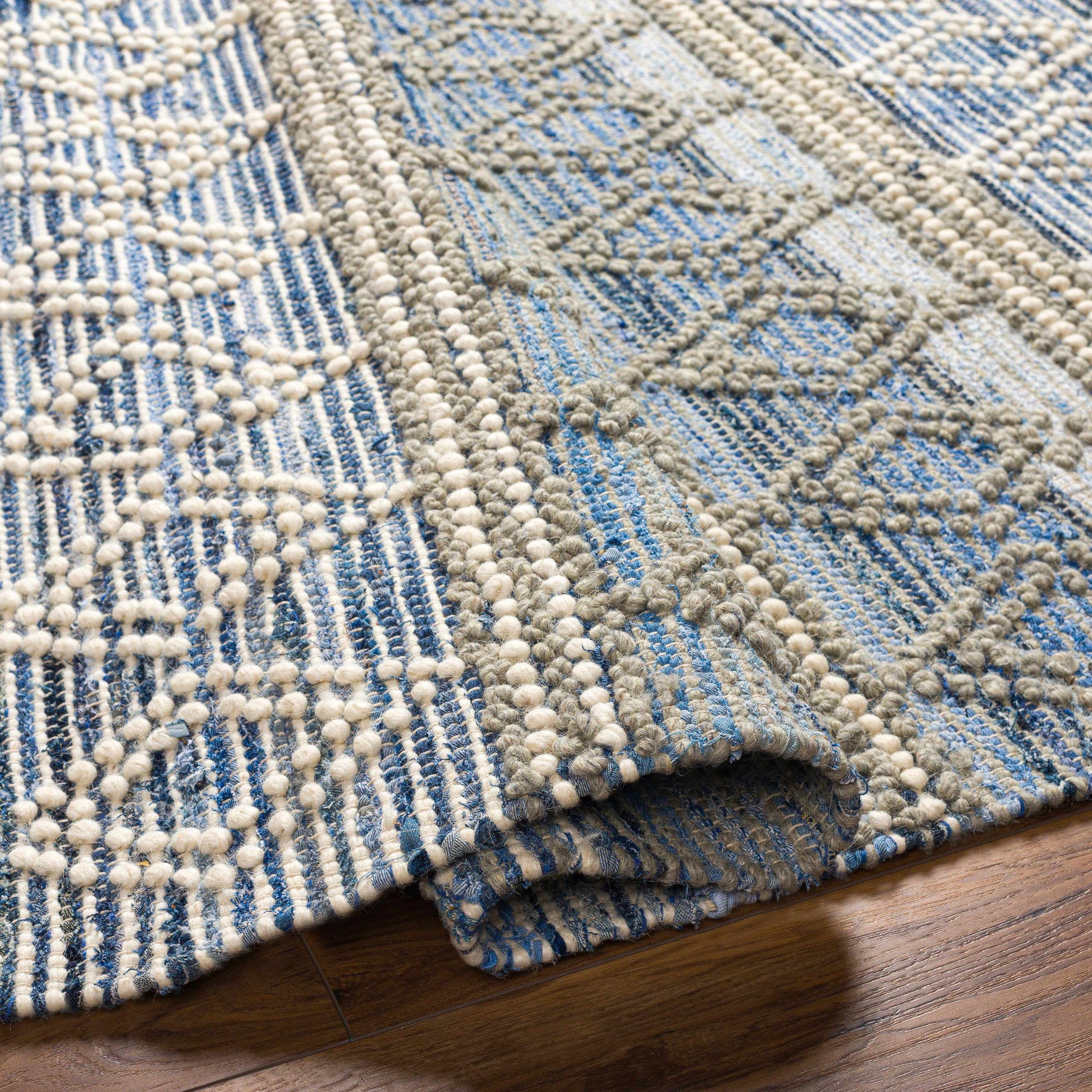 Nadine NDD-2300 Hand Woven Rug