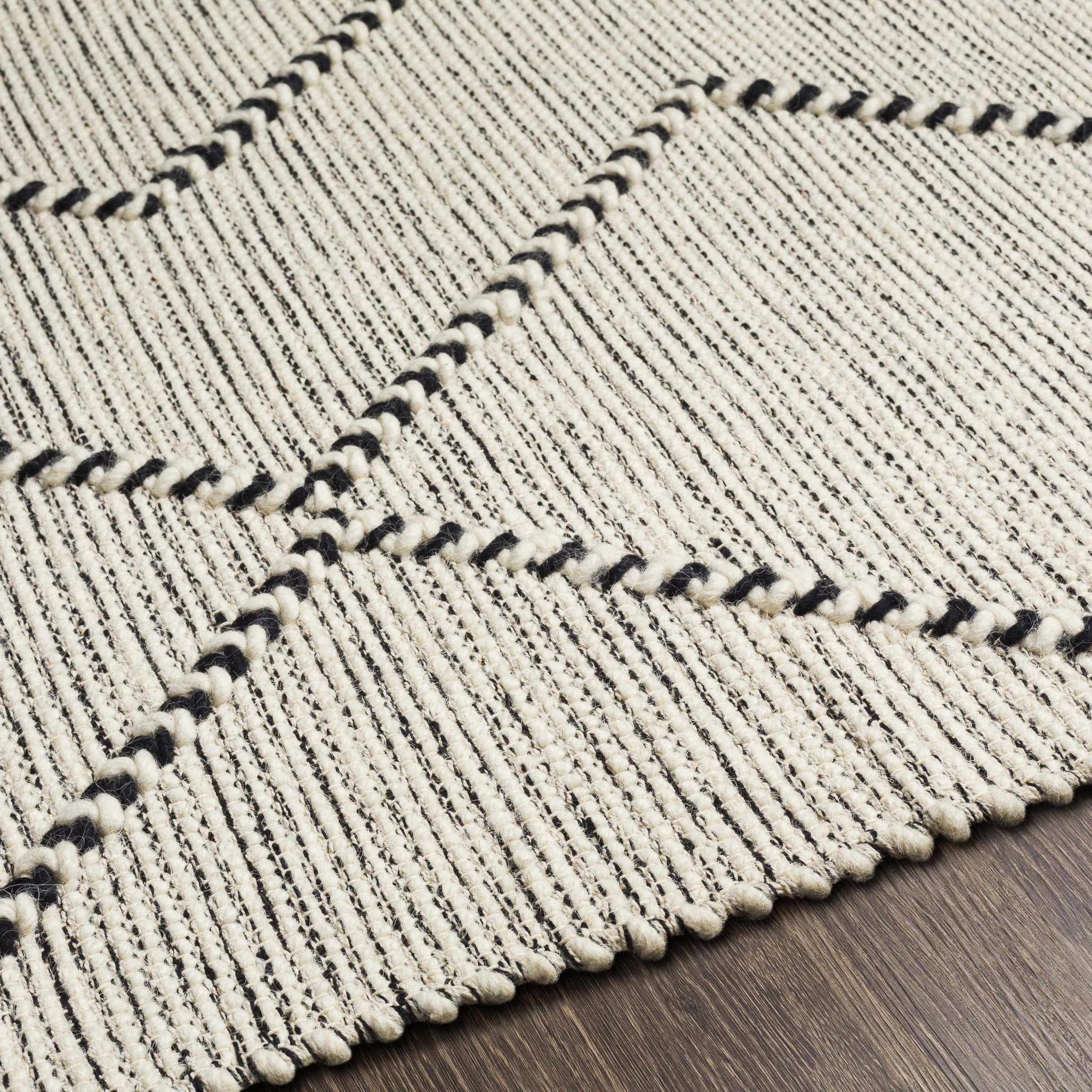 Uttar UTT-2303 Hand Woven Rug
