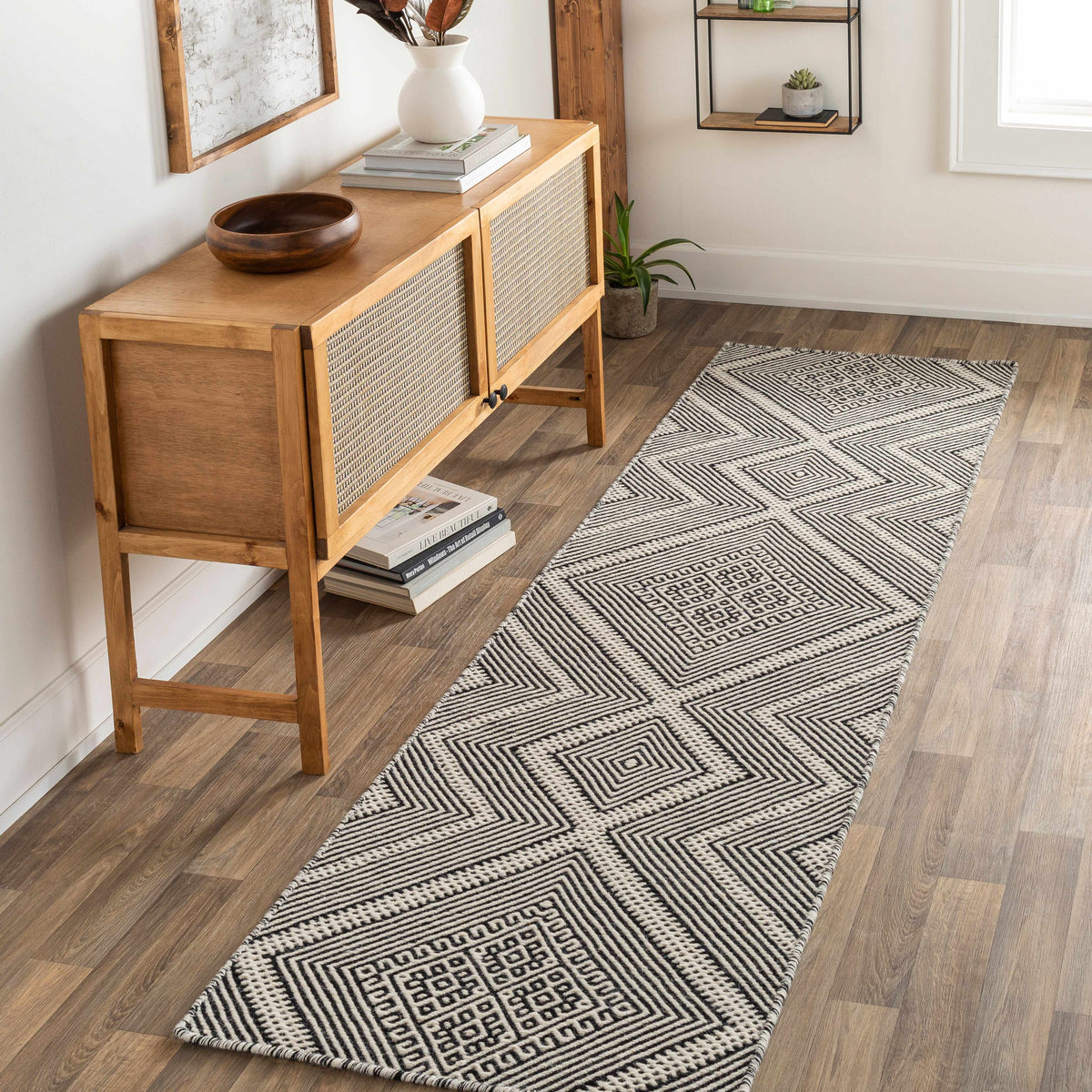 Mardin MDI-2308 Hand Woven Rug