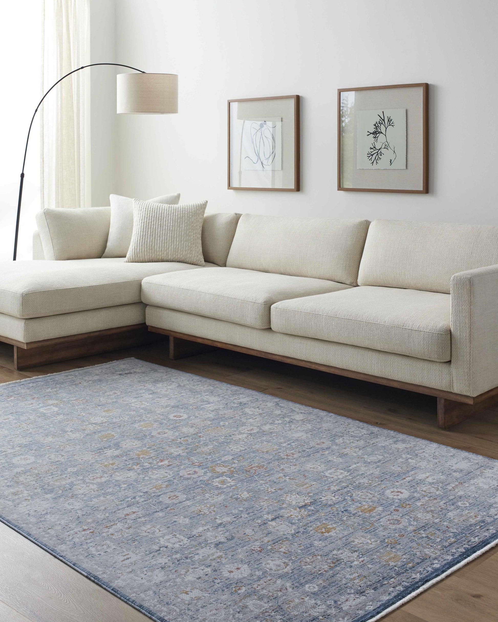 Isfahan ISF-2307 Machine Woven Rug