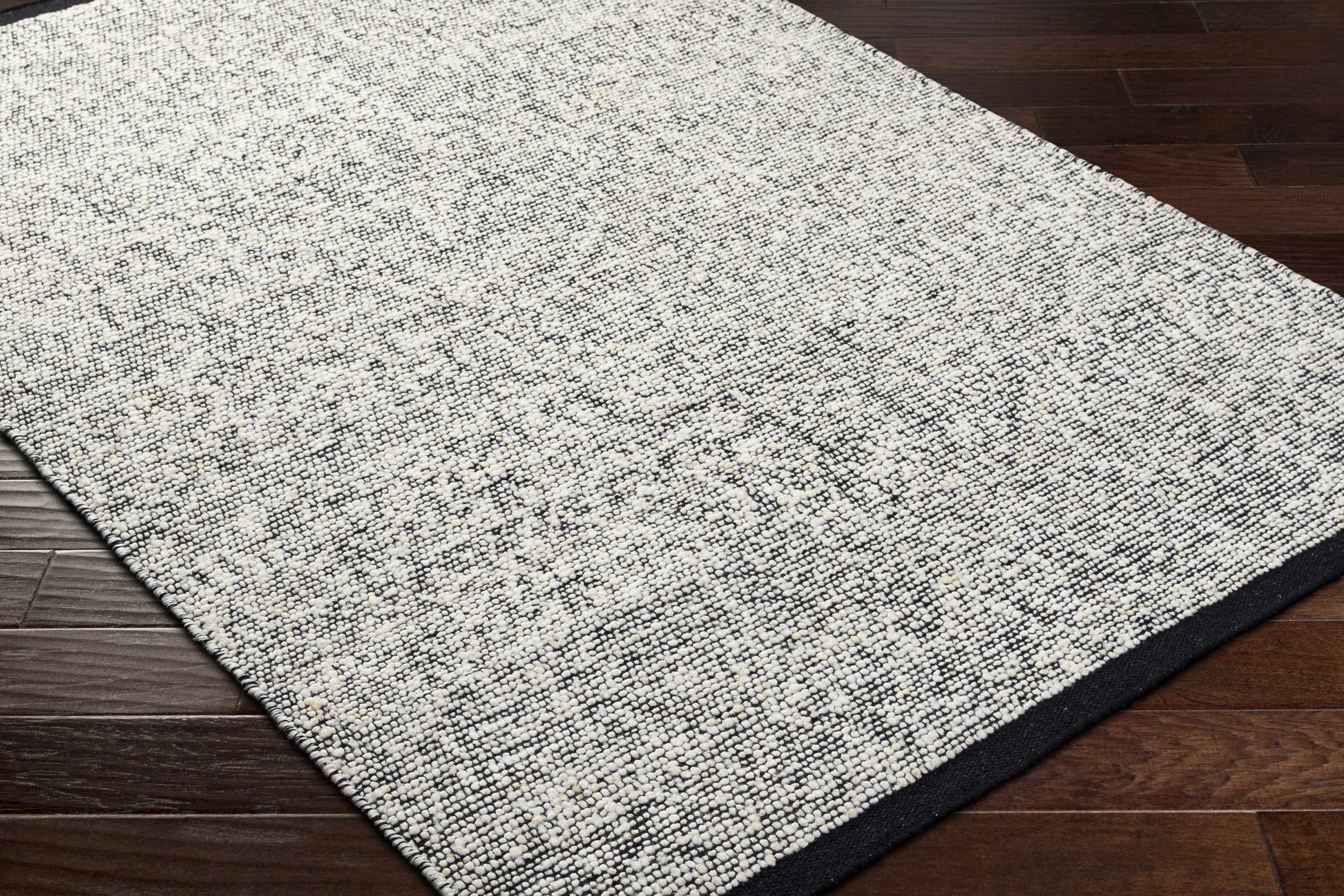 Jadie JDE-2300 Handmade Rug
