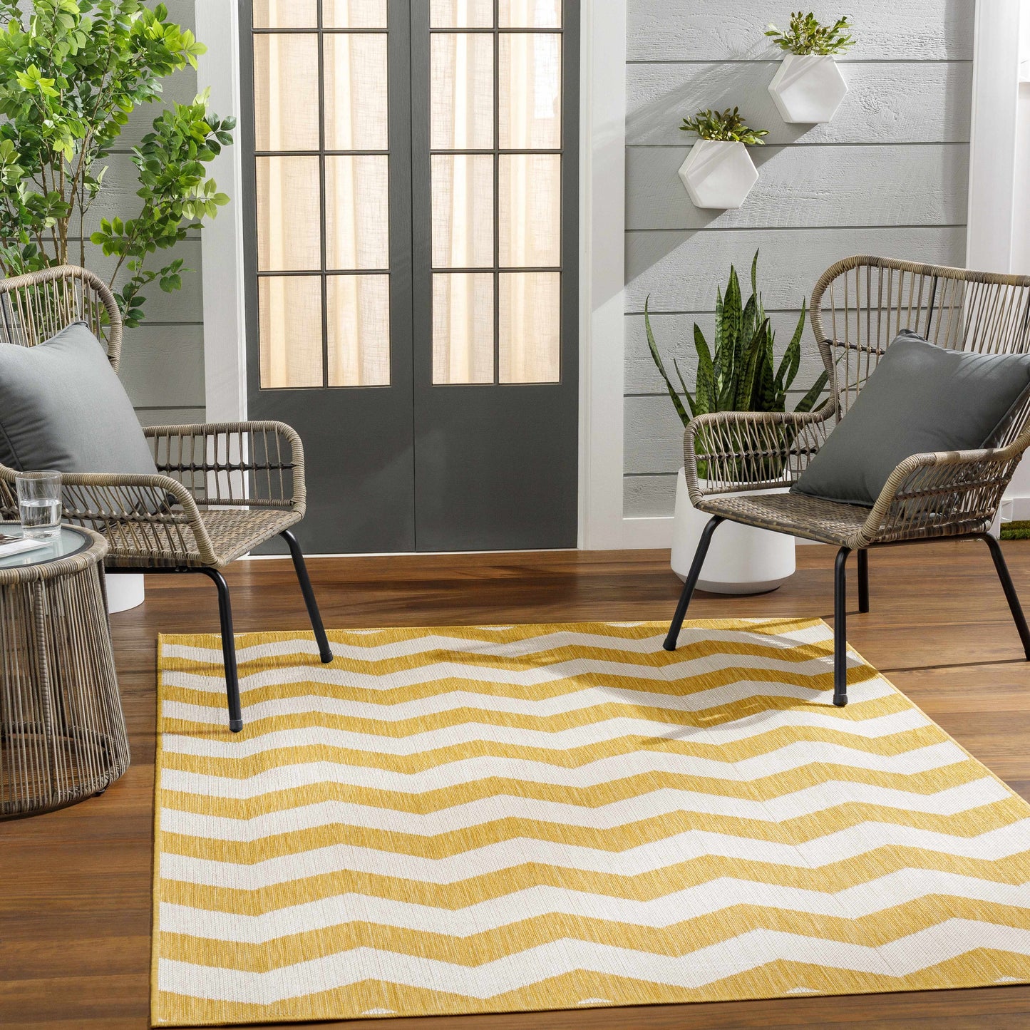 Long Beach LBH-2312 Machine Woven Rug