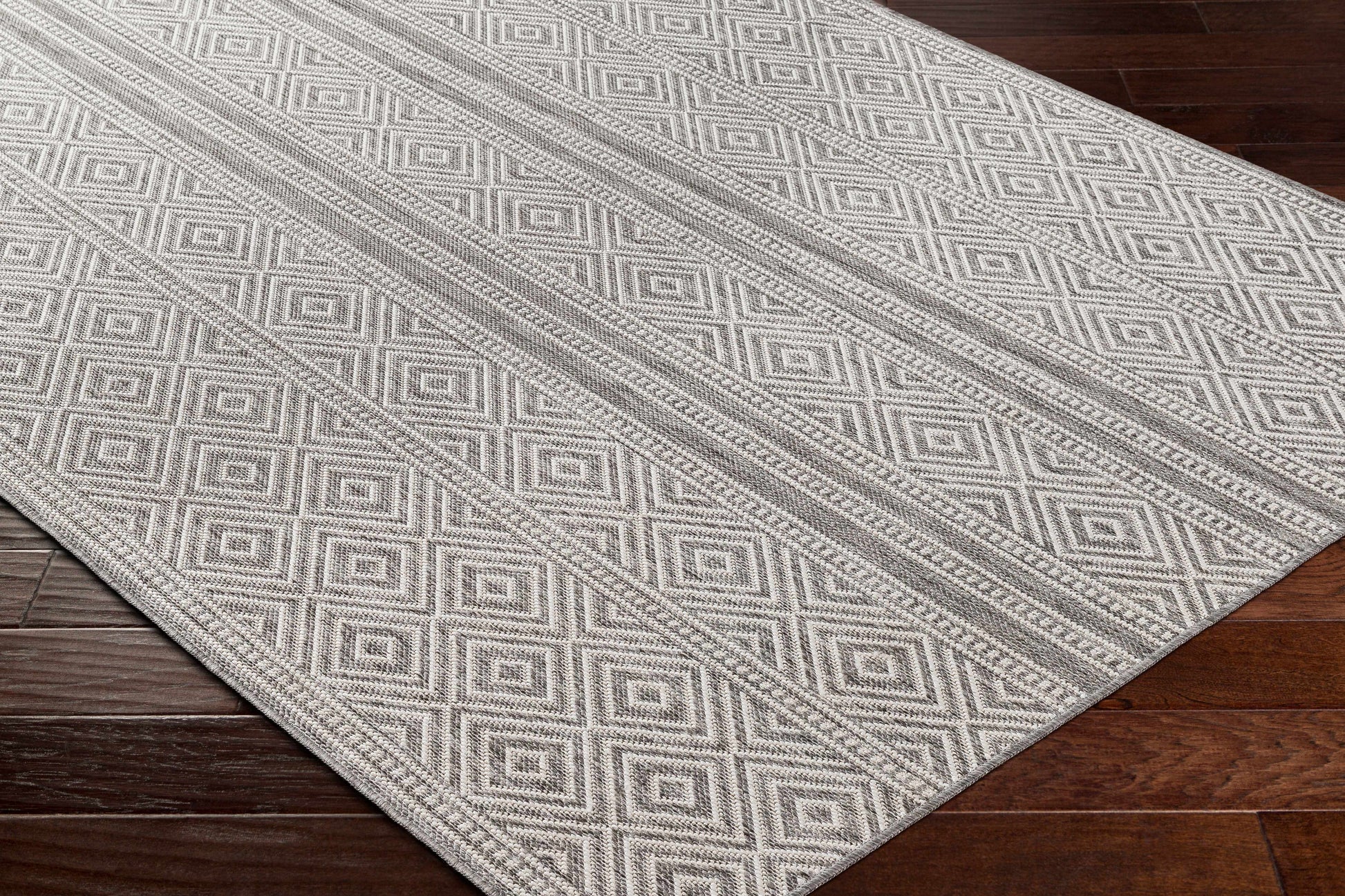 Long Beach LBH-2302 Machine Woven Rug