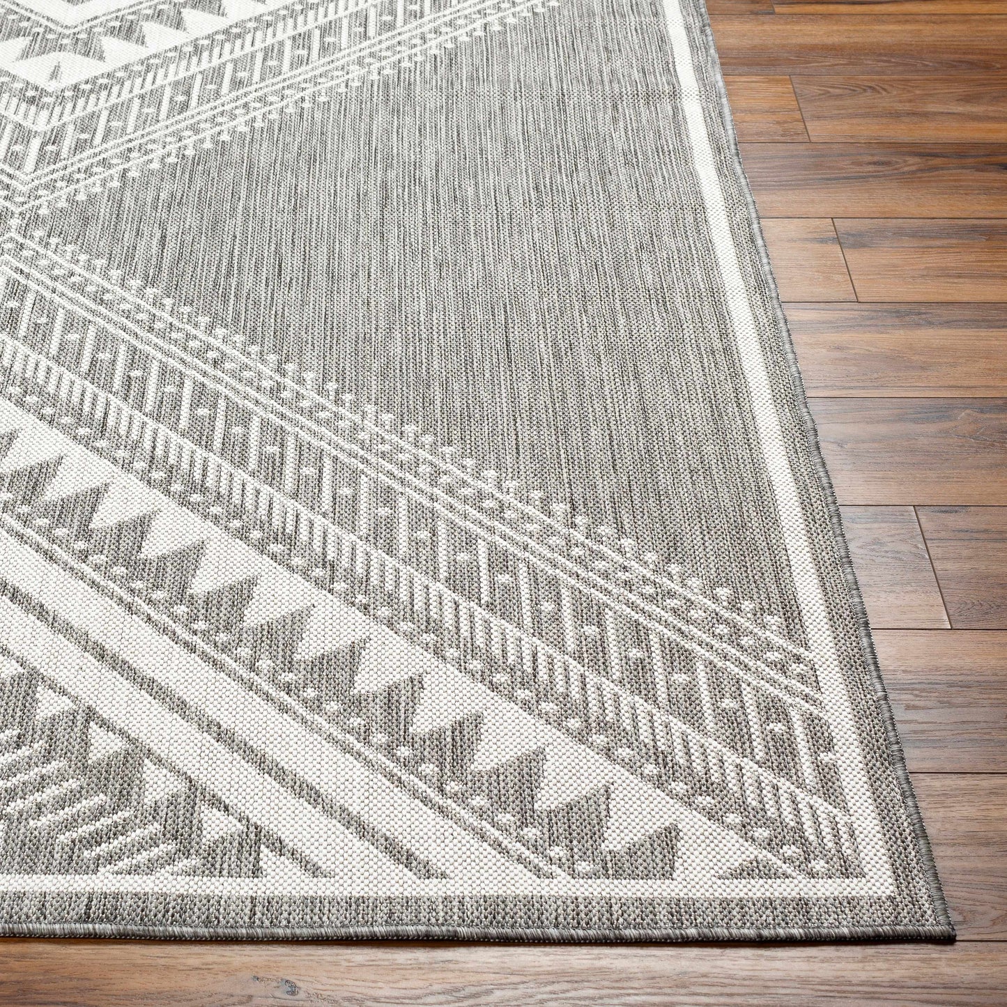 Long Beach LBH-2337 Machine Woven Rug