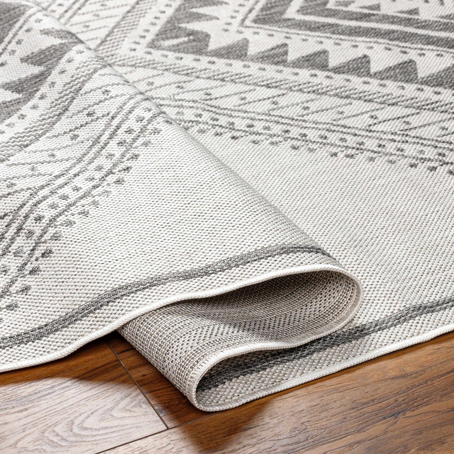Long Beach LBH-2338 Machine Woven Rug