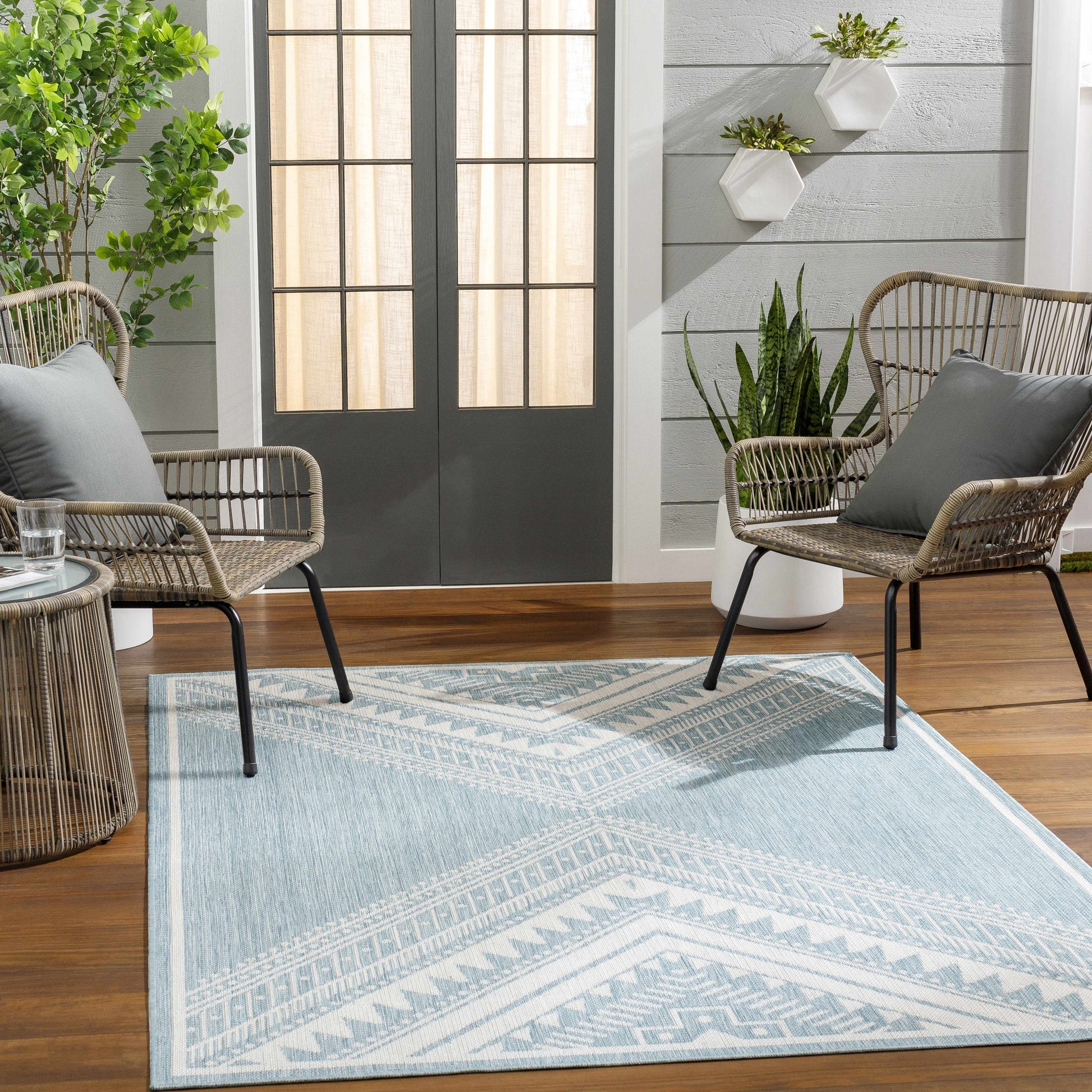 Long Beach LBH-2339 Machine Woven Rug