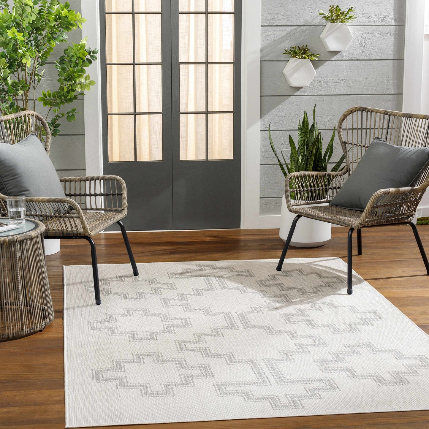 Long Beach LBH-2346 Machine Woven Rug
